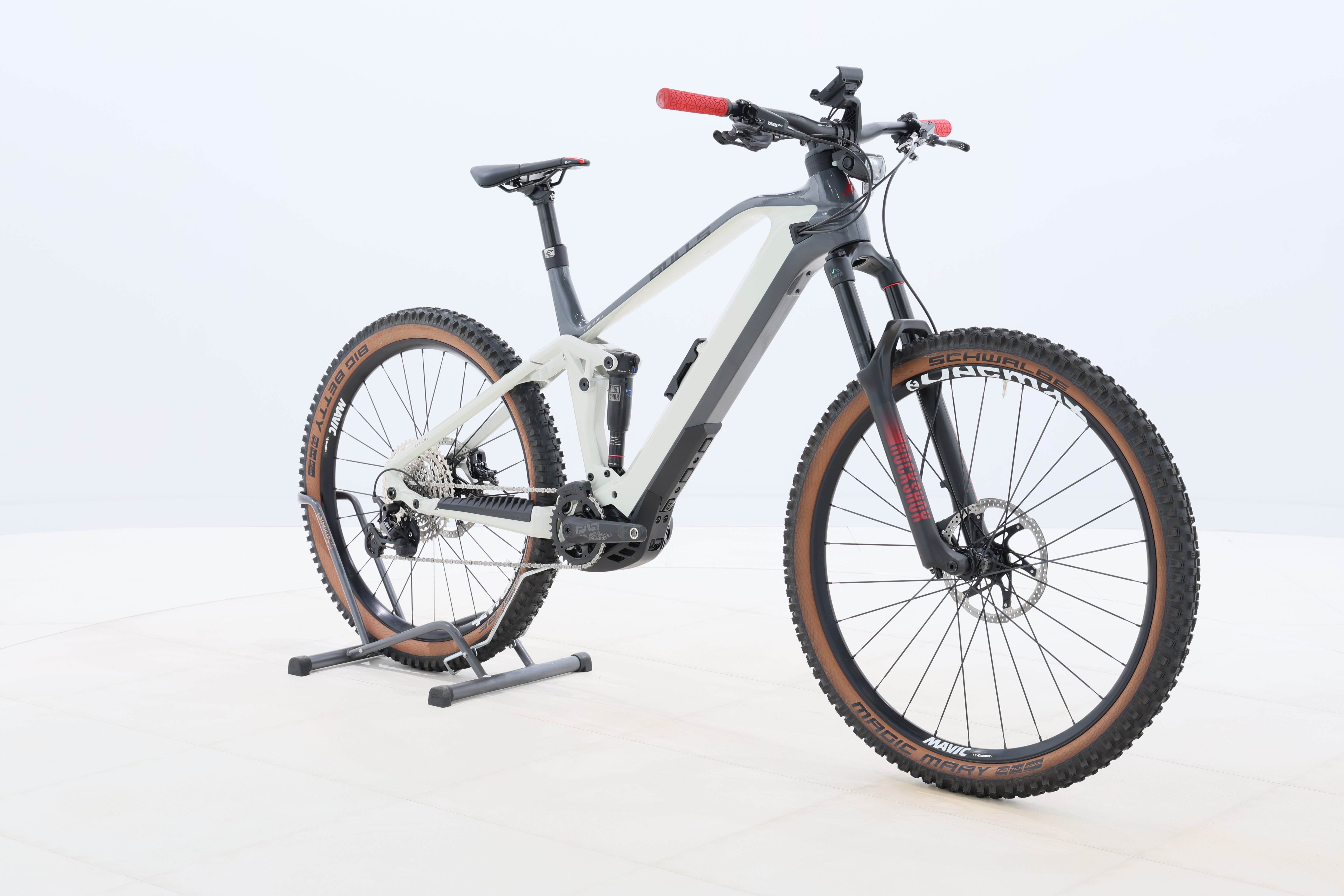 476cb597-65b7-4930-96c7-47297b9ef307