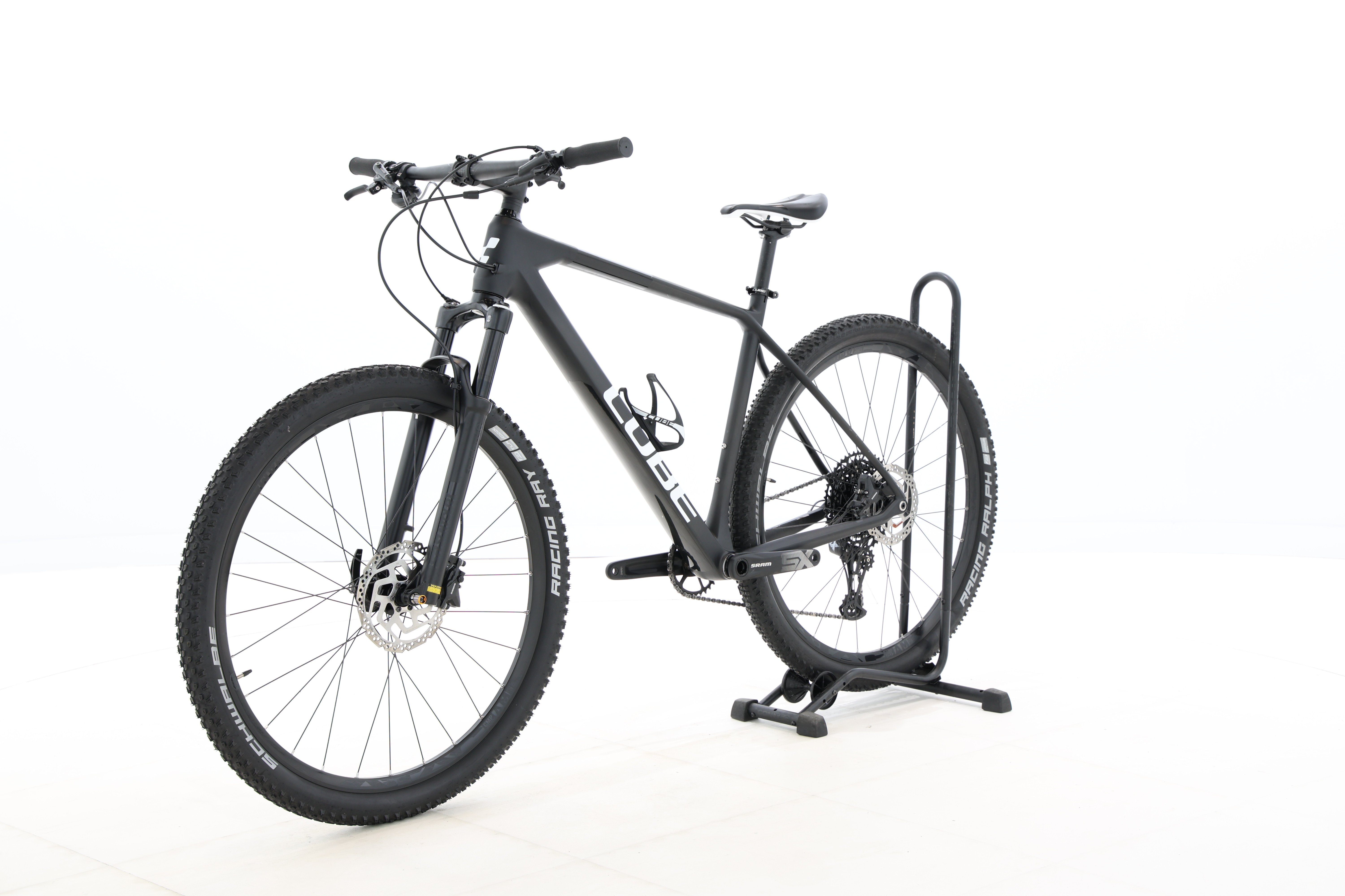 f27e19f4-ca6b-4b5e-b429-d7aa95551296