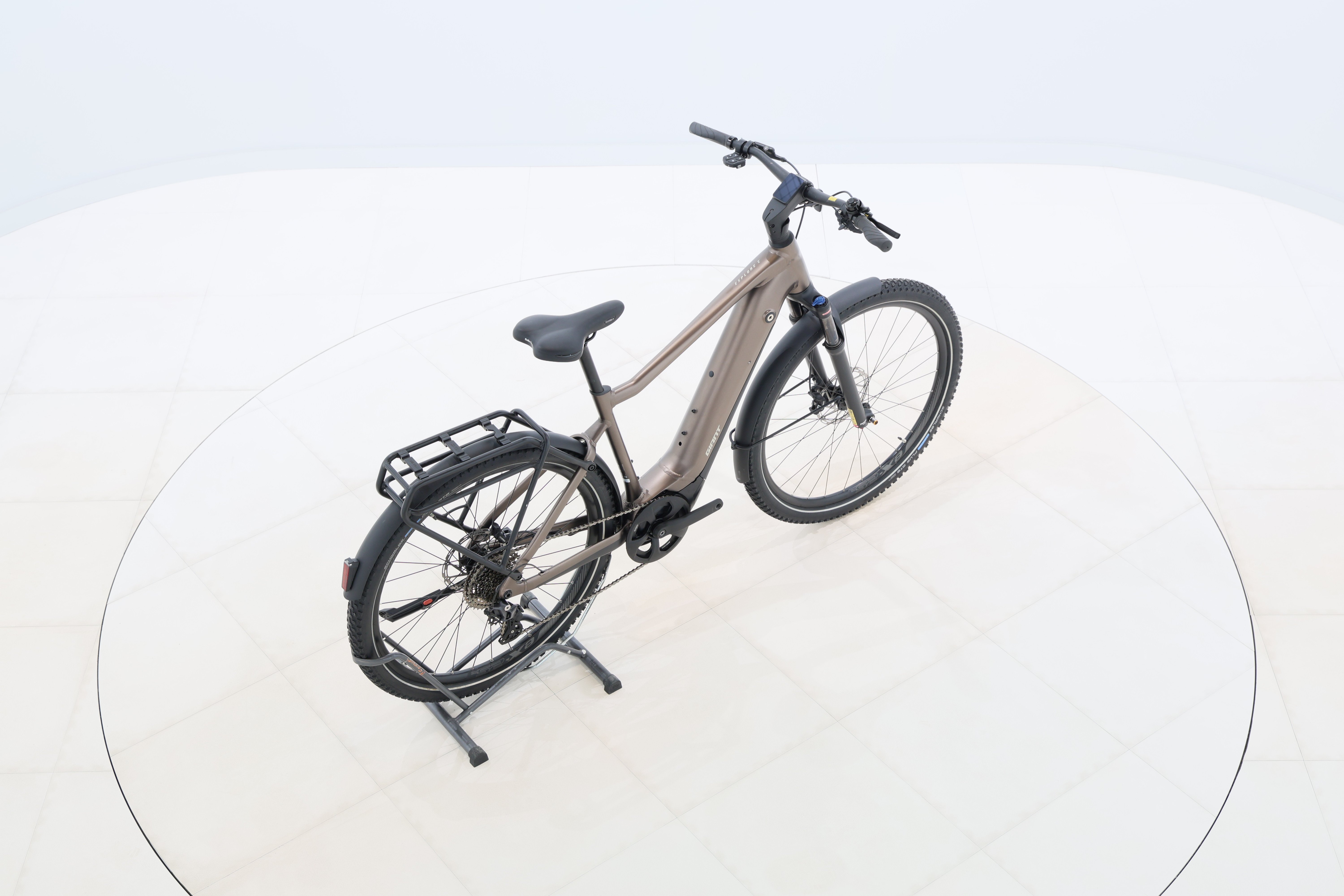 ef8f4e08-1a1b-46e7-8353-831df4f896b2