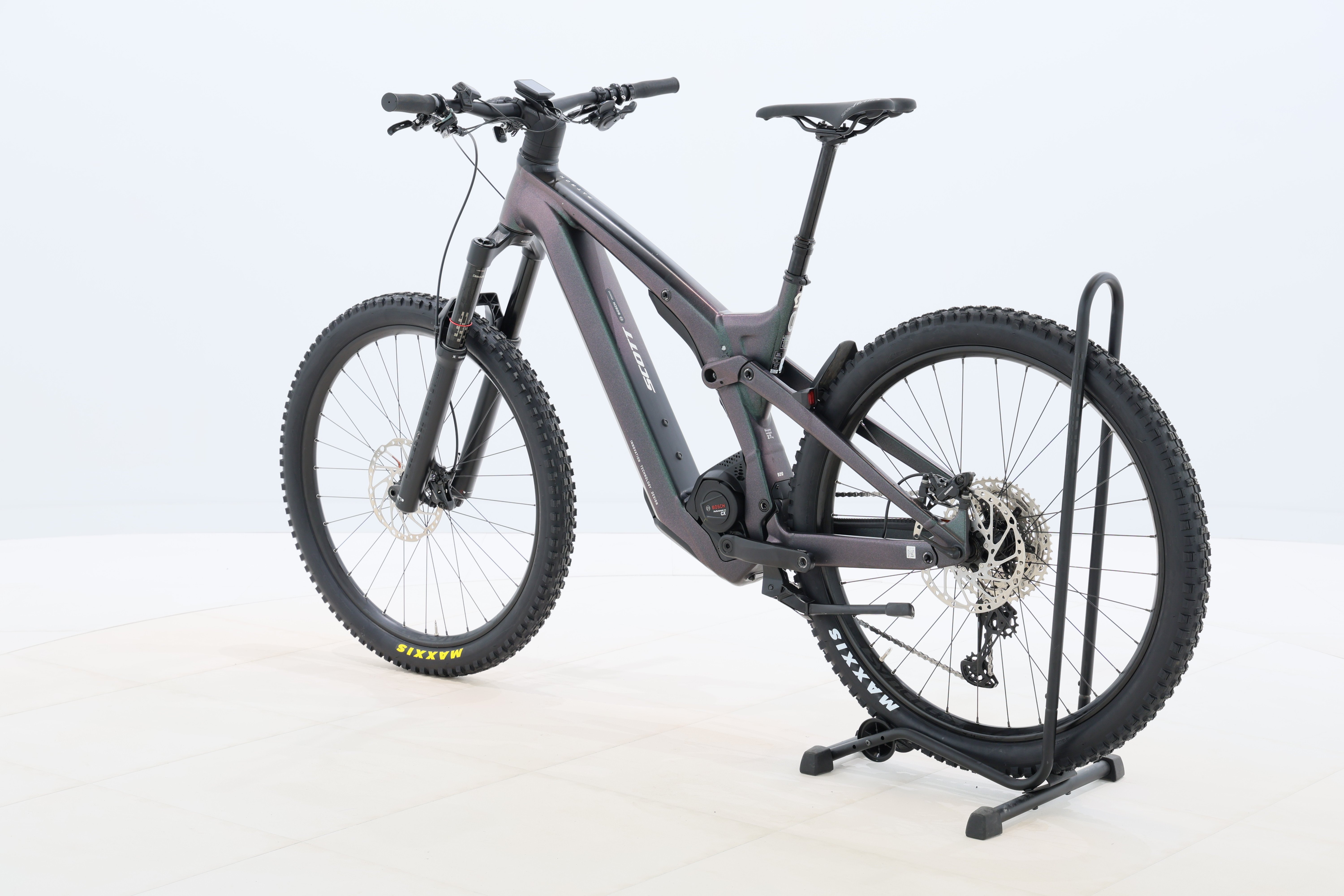 b5711bb3-1fb5-48f0-8962-e978e42e1d26