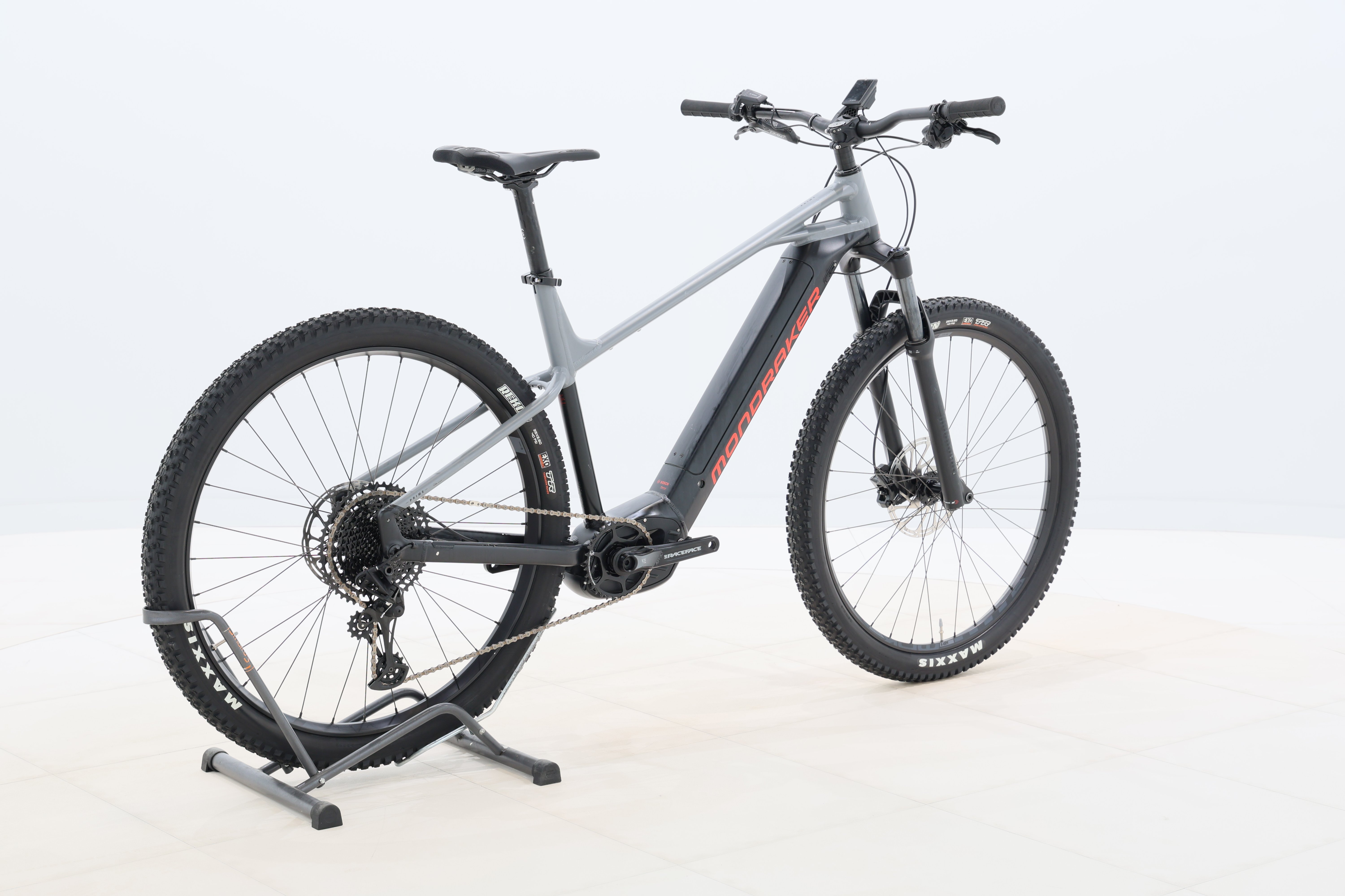 5cd9171a-f572-466e-8874-942918bbbe0f