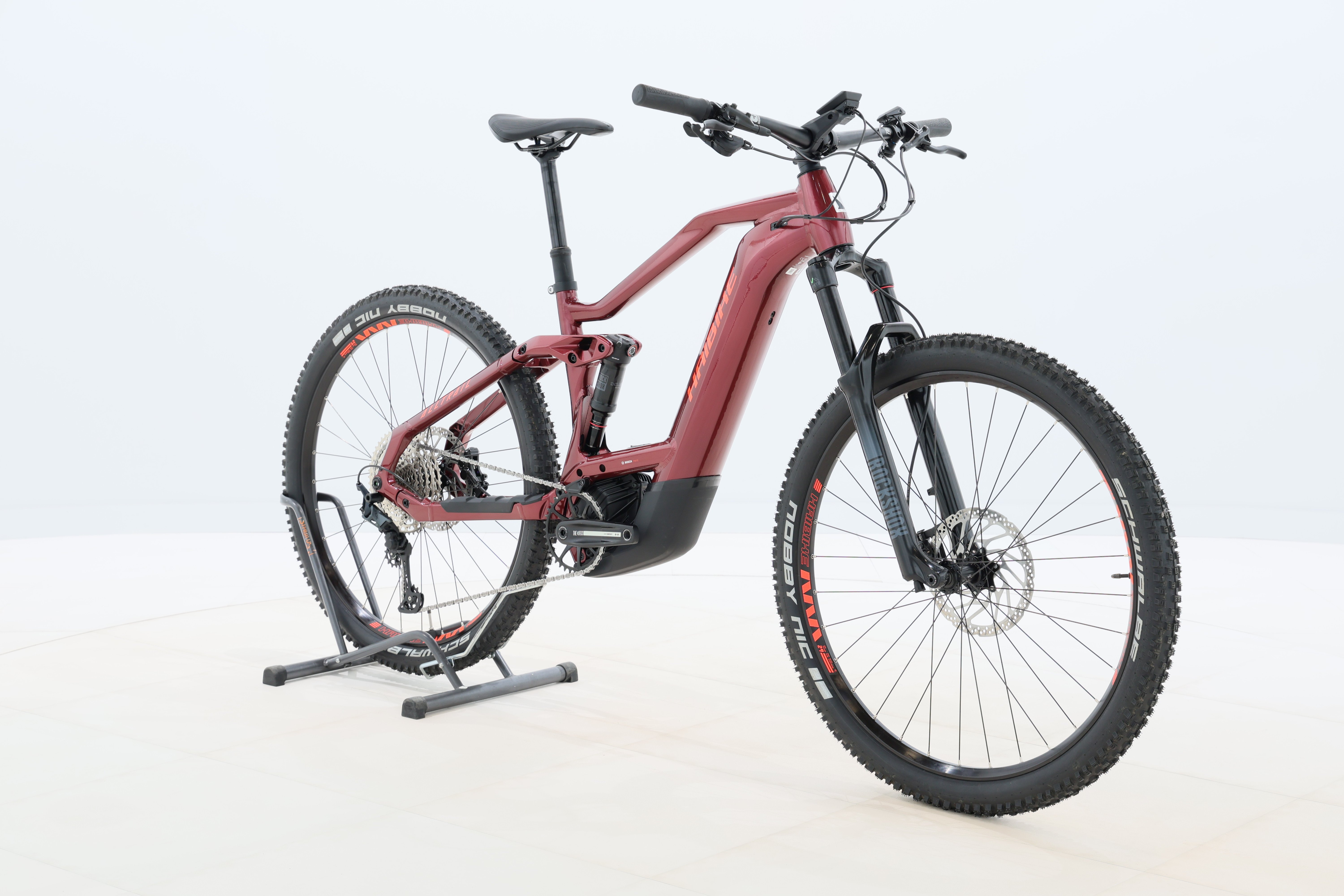 e12bfbf5-8f04-4995-9714-af94fefc8e7c