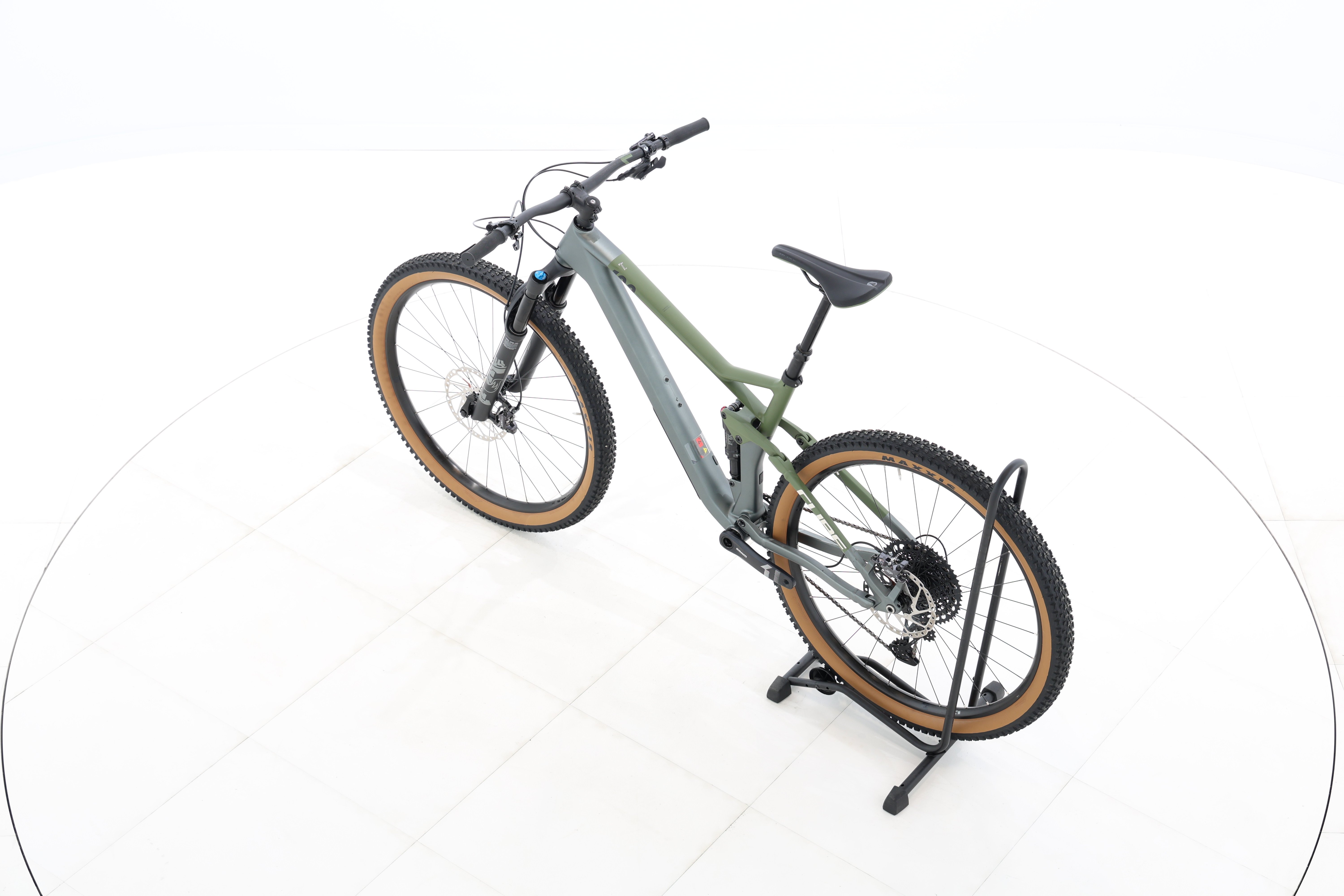 b9de2361-c5cc-4604-990c-f6be1574f60b