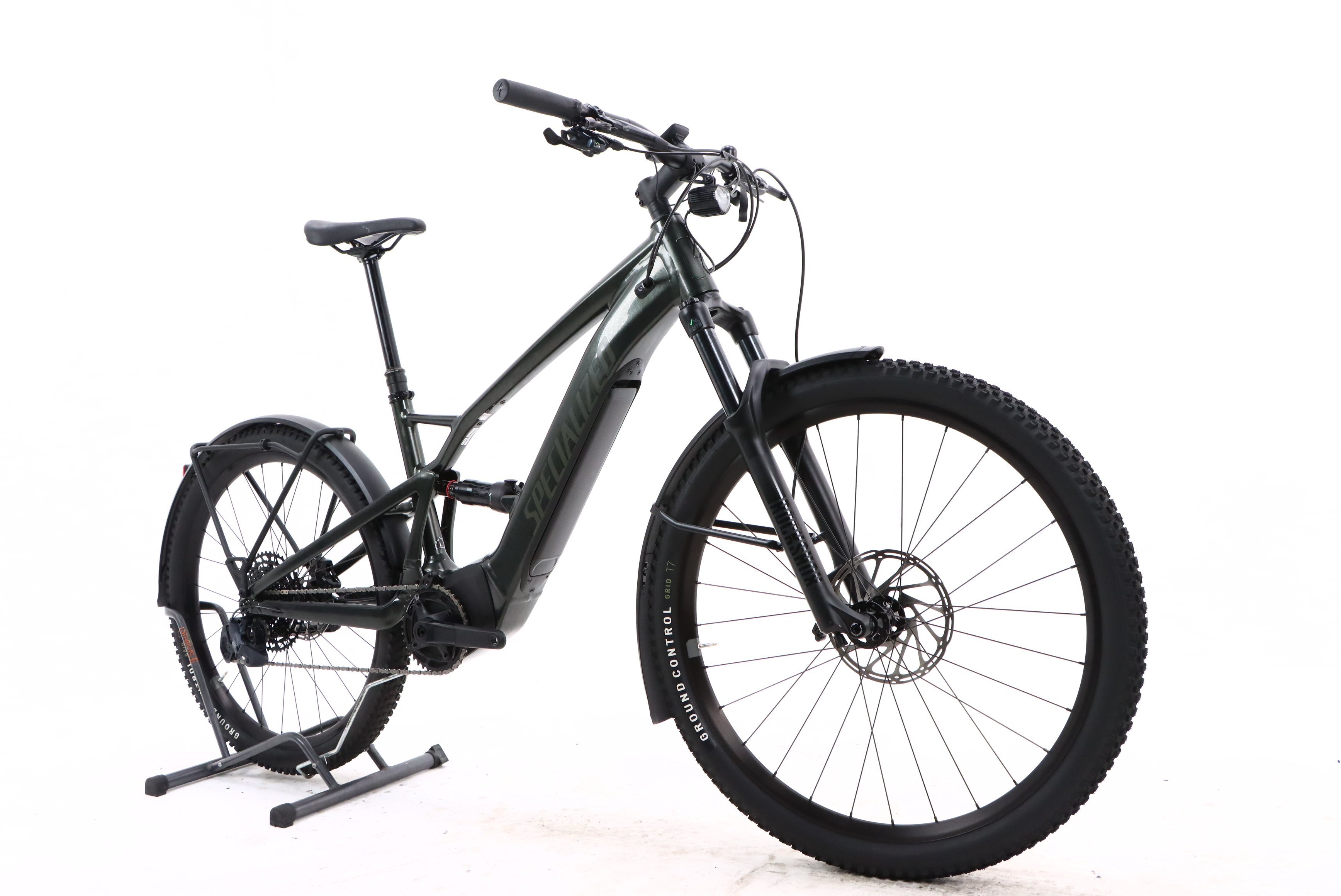 d4c9bbe9-1408-40fe-a9e1-2a94f79abe5f