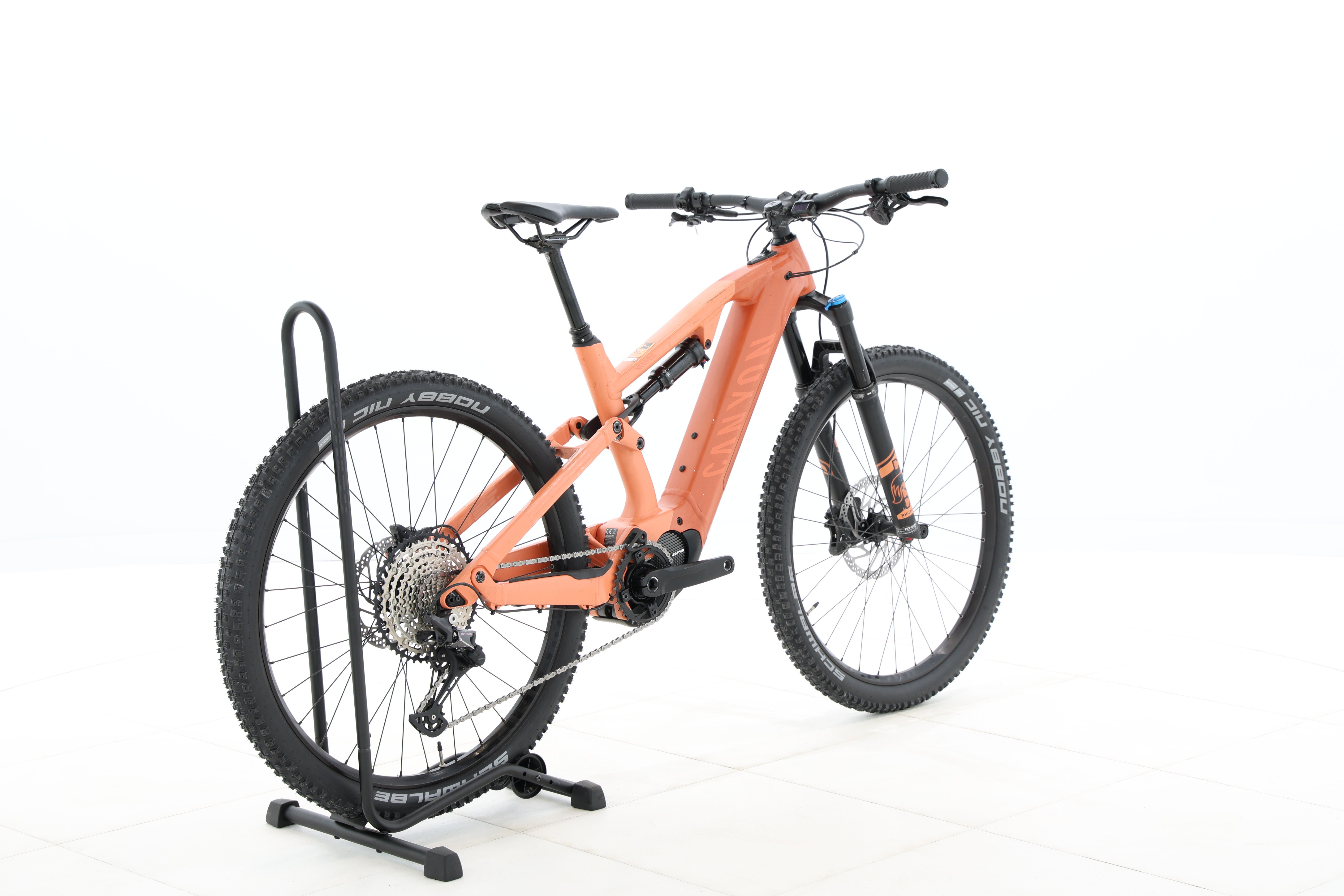 516f9b48-053a-4864-8b96-a93d70324d29