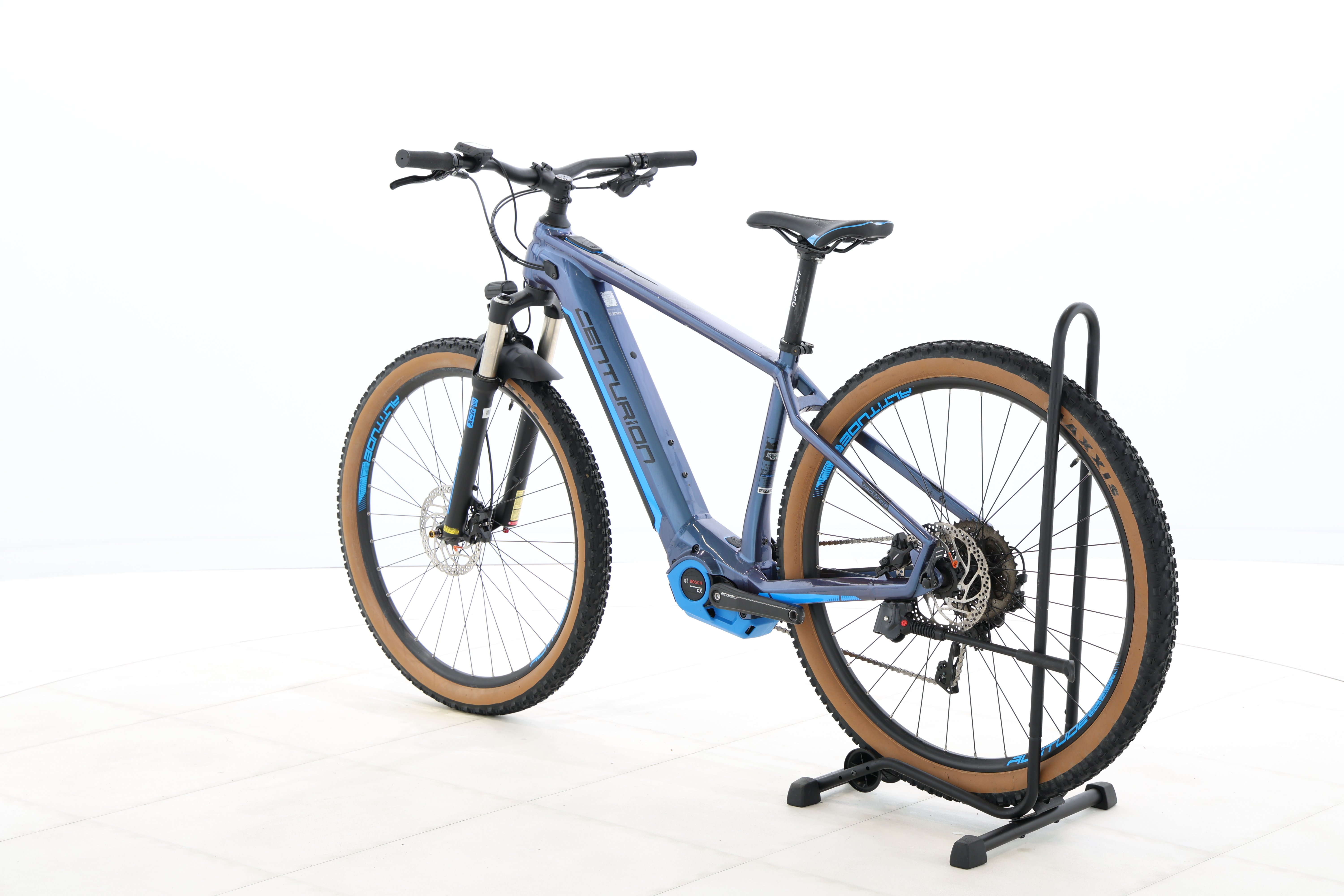 9dab6f3d-ce42-43e4-99de-93731e96e59b