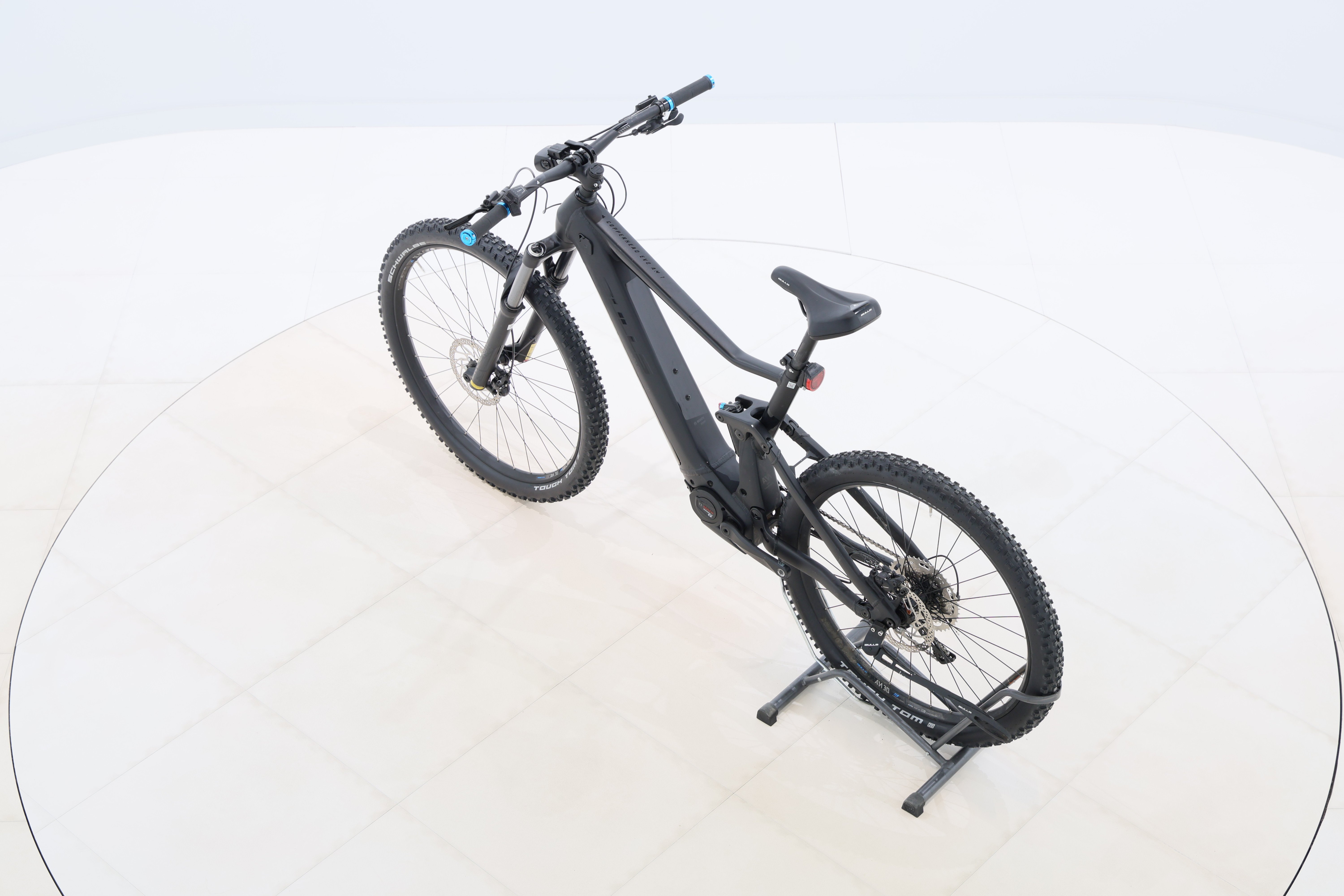 b8db9233-cbcf-4dd3-8b5c-09d07c25a2ca