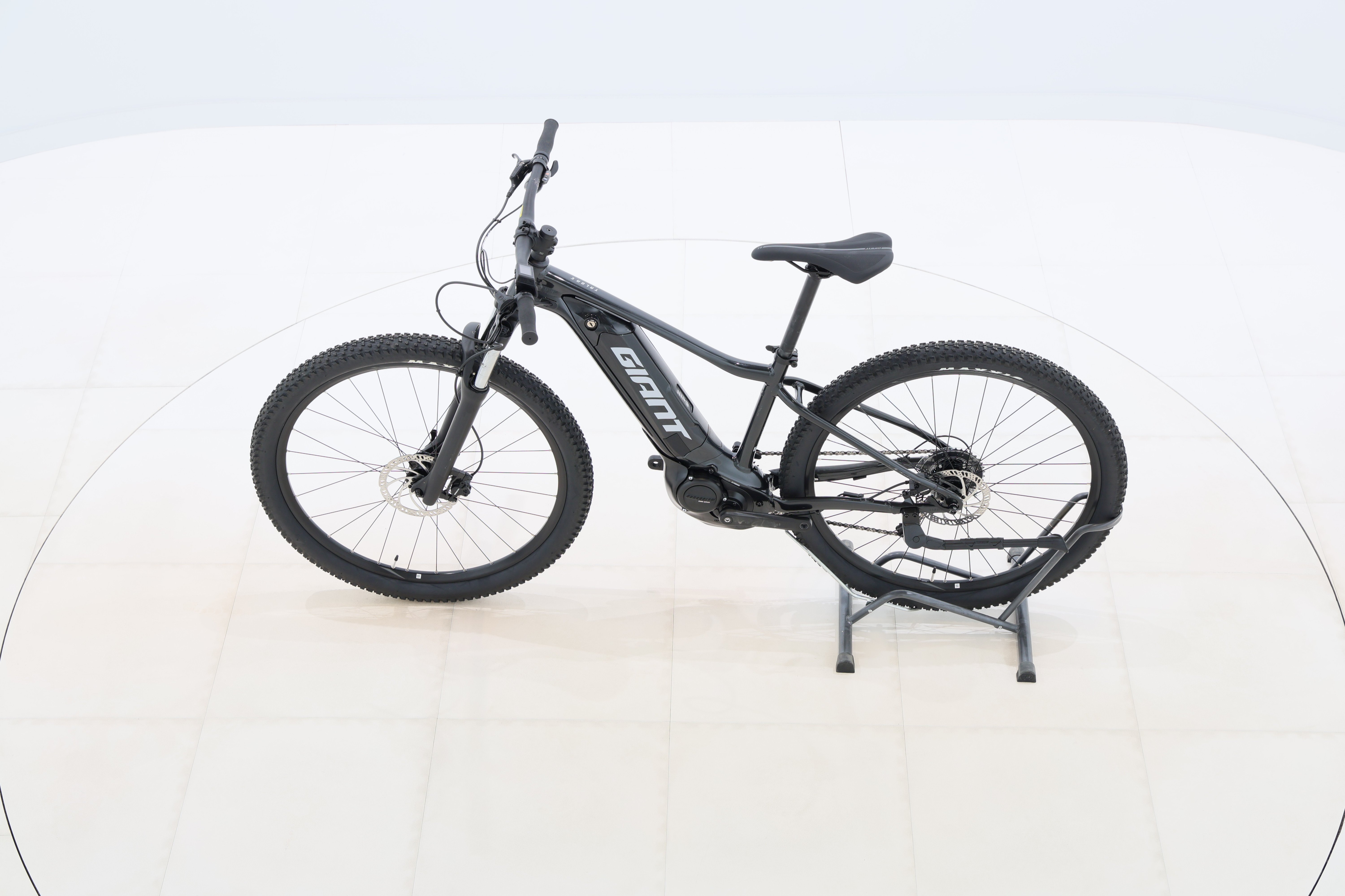 8ca51f0c-3adb-488b-af13-ffd866a5c5bc