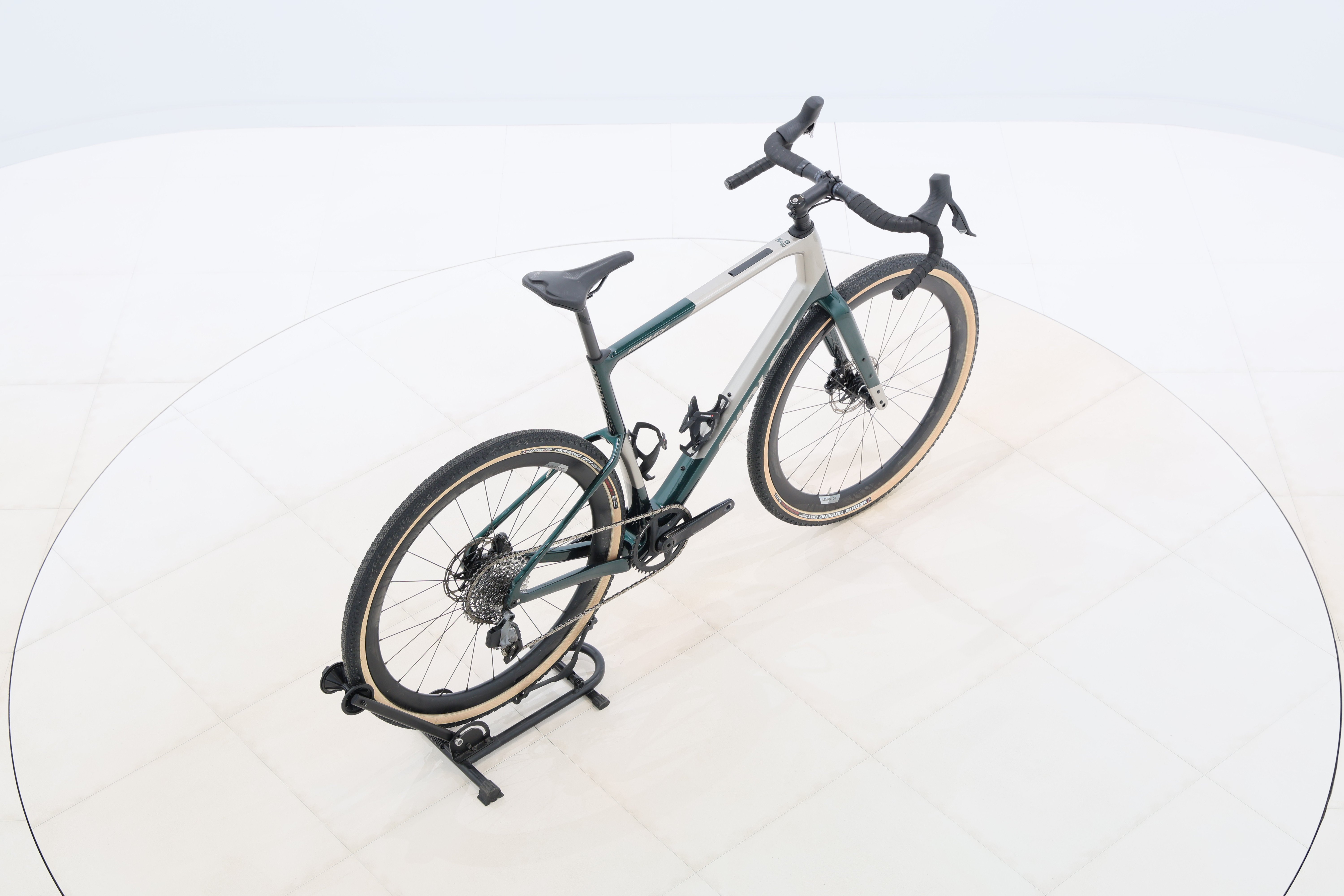 5d2e2f35-abe8-4611-b13c-1d21aa52a9a0