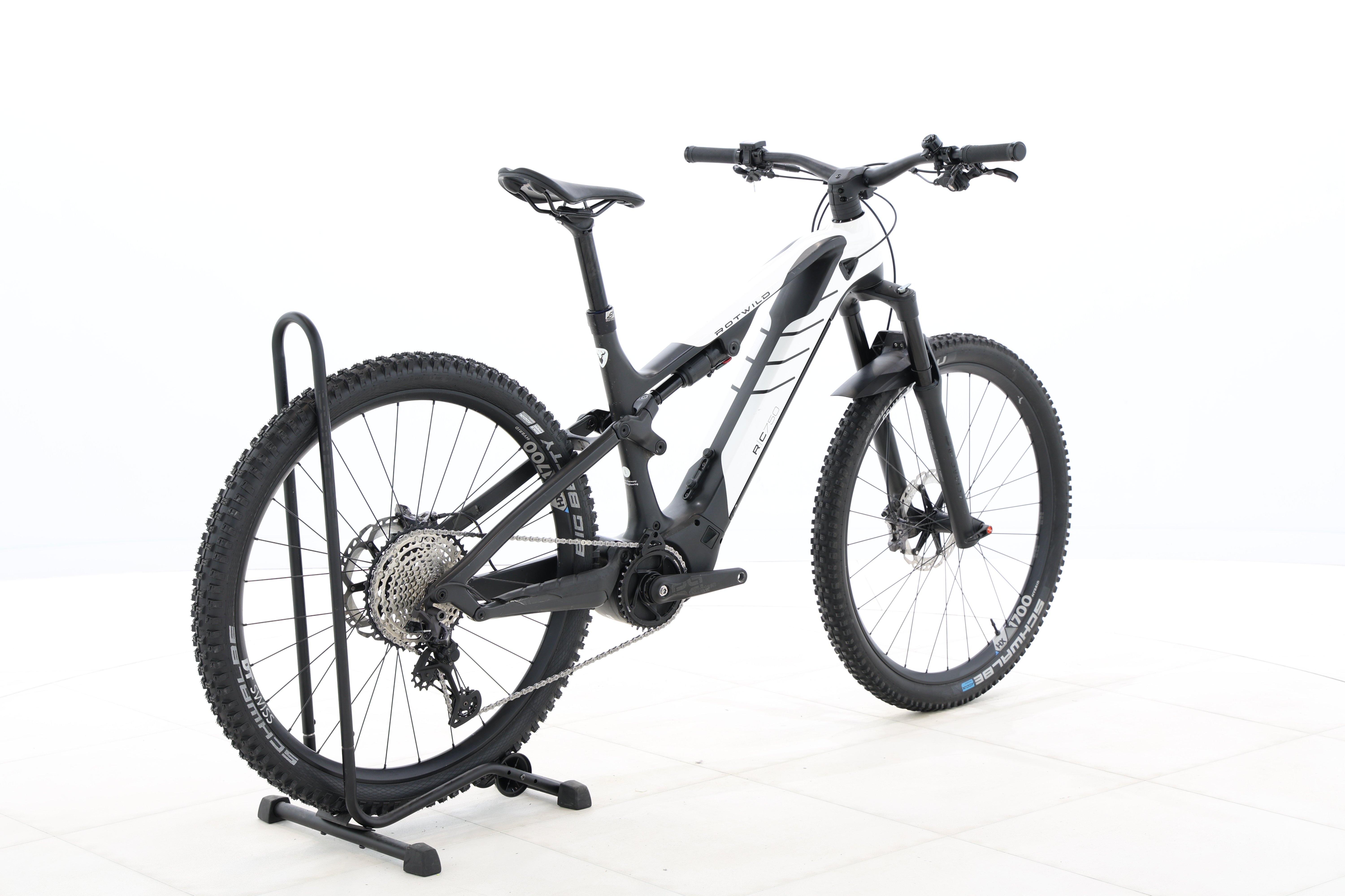 677a6ae1-c7d5-4ea0-a83a-4be5c441f498