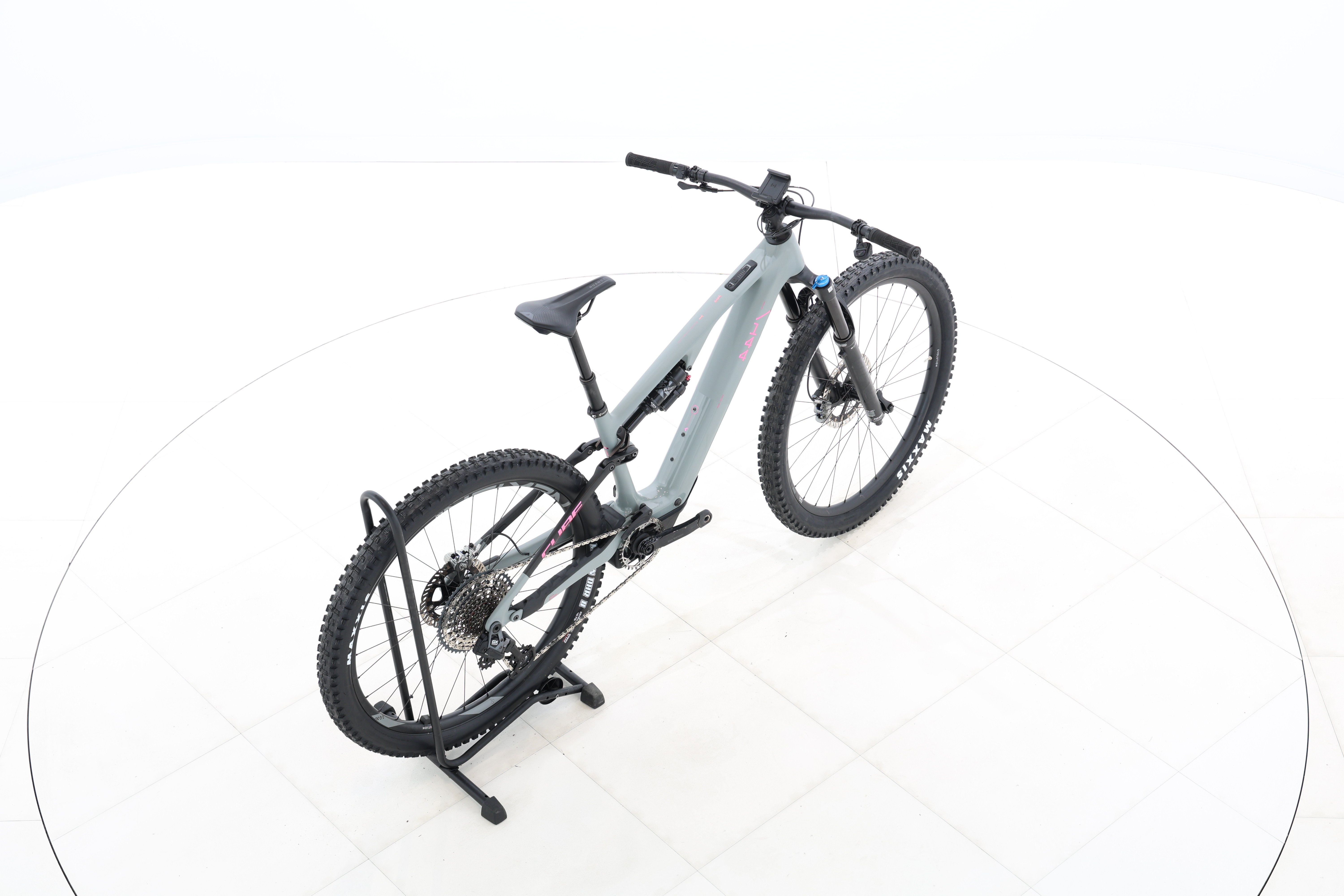 4f0a3b13-a392-47b8-862d-4d10fd377179