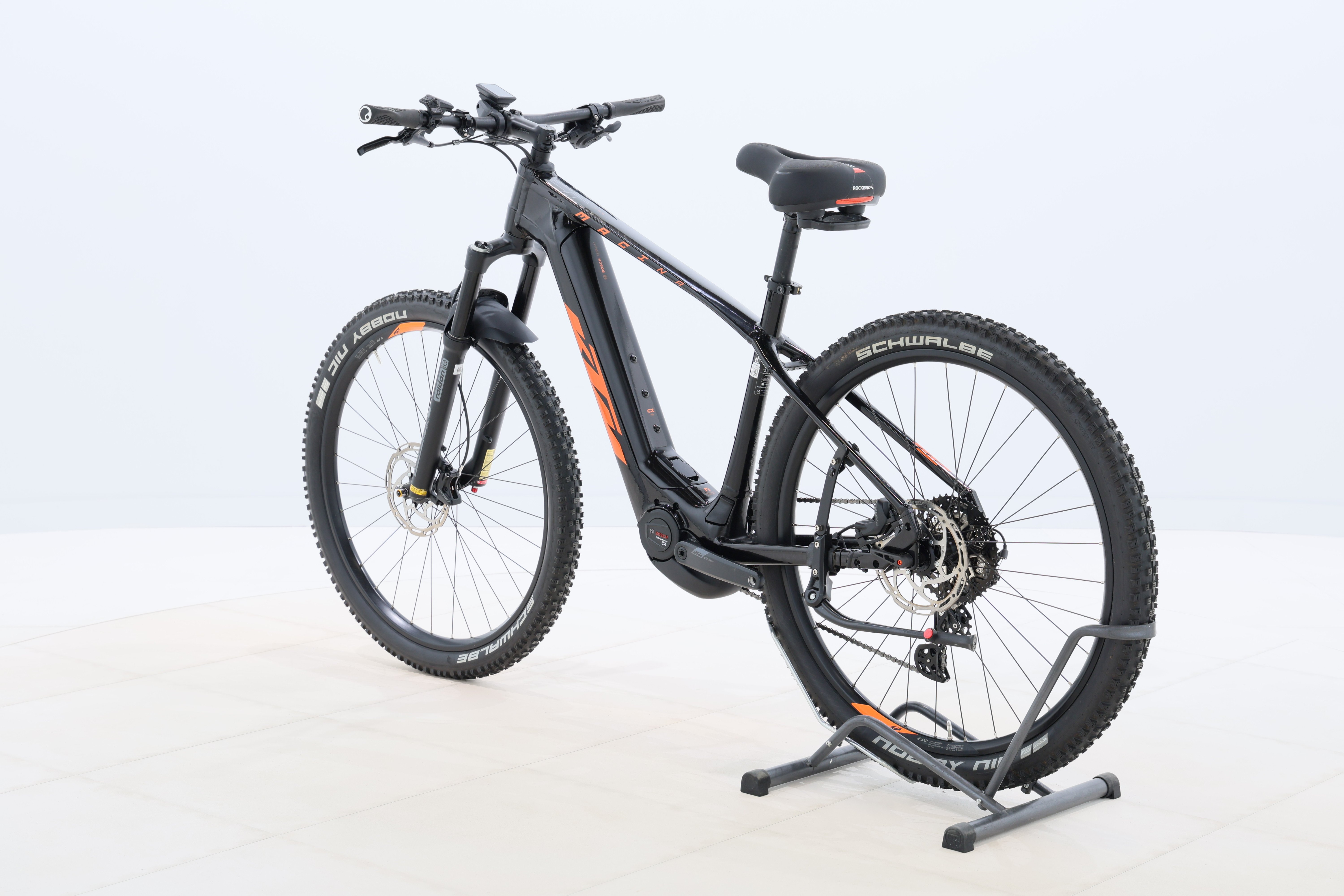 74e51120-2e68-43f0-9384-43b21840aabb