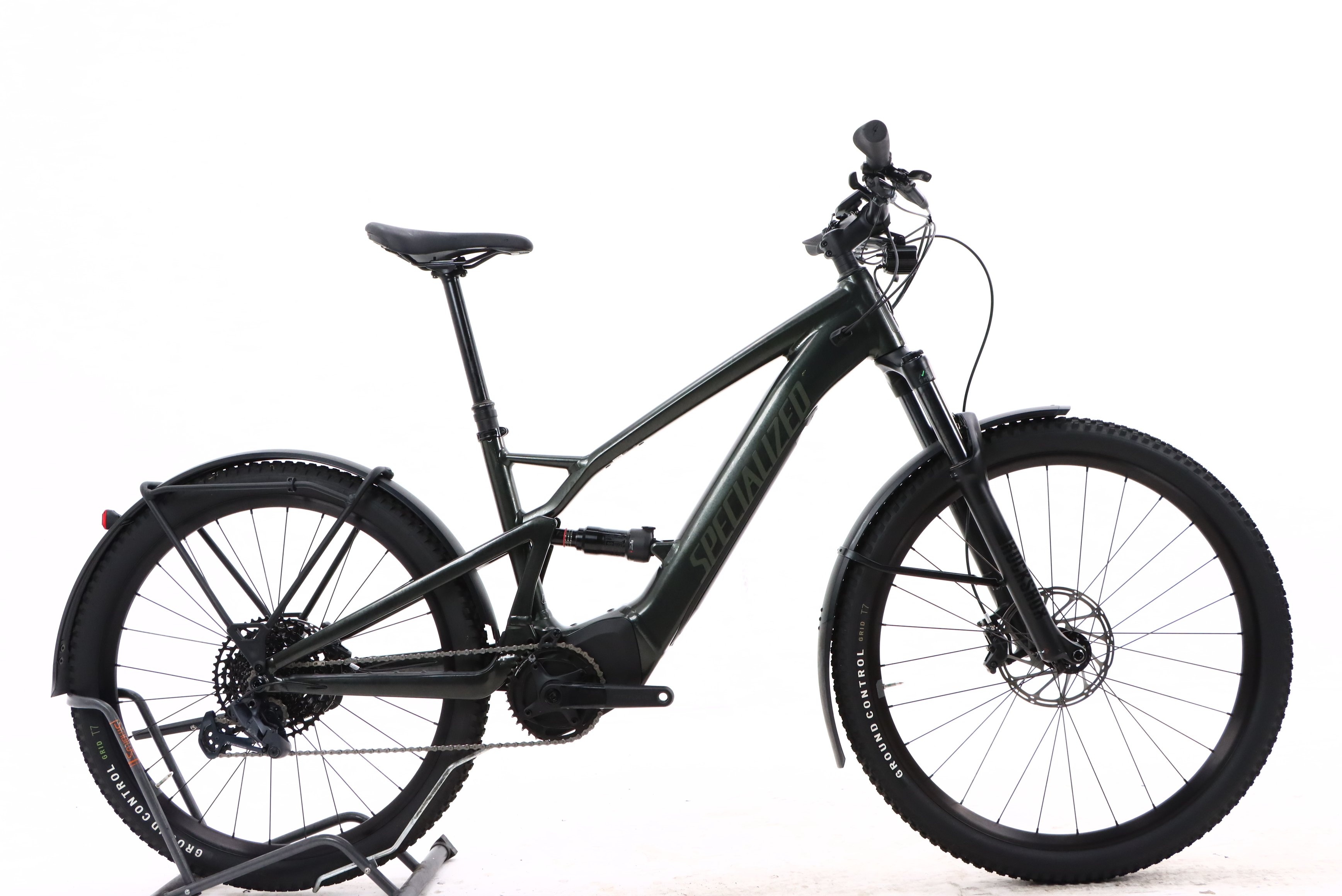 d4c9bbe9-1408-40fe-a9e1-2a94f79abe5f