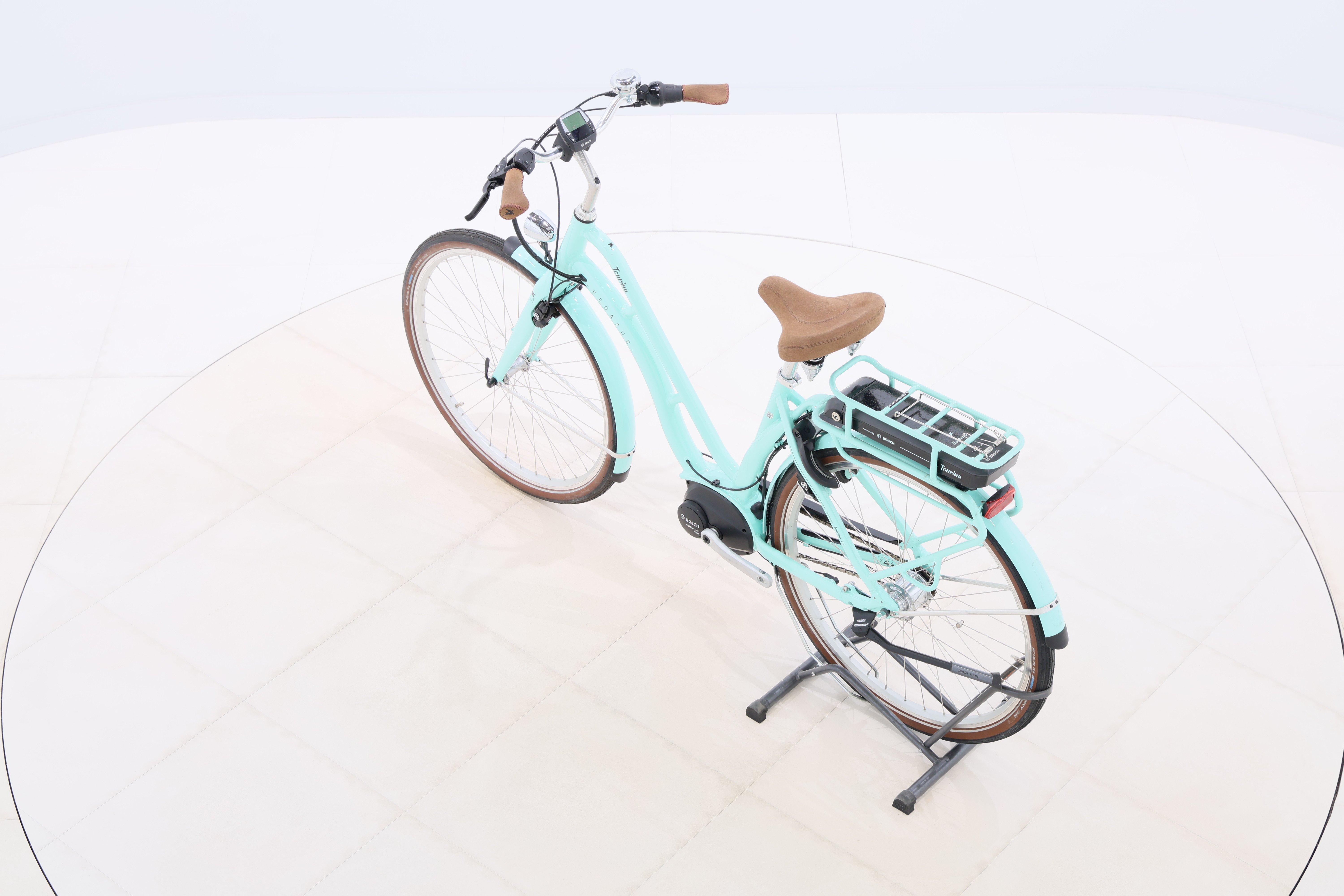 7e8053e6-6c02-43d5-b1f5-4511aa0d3c00