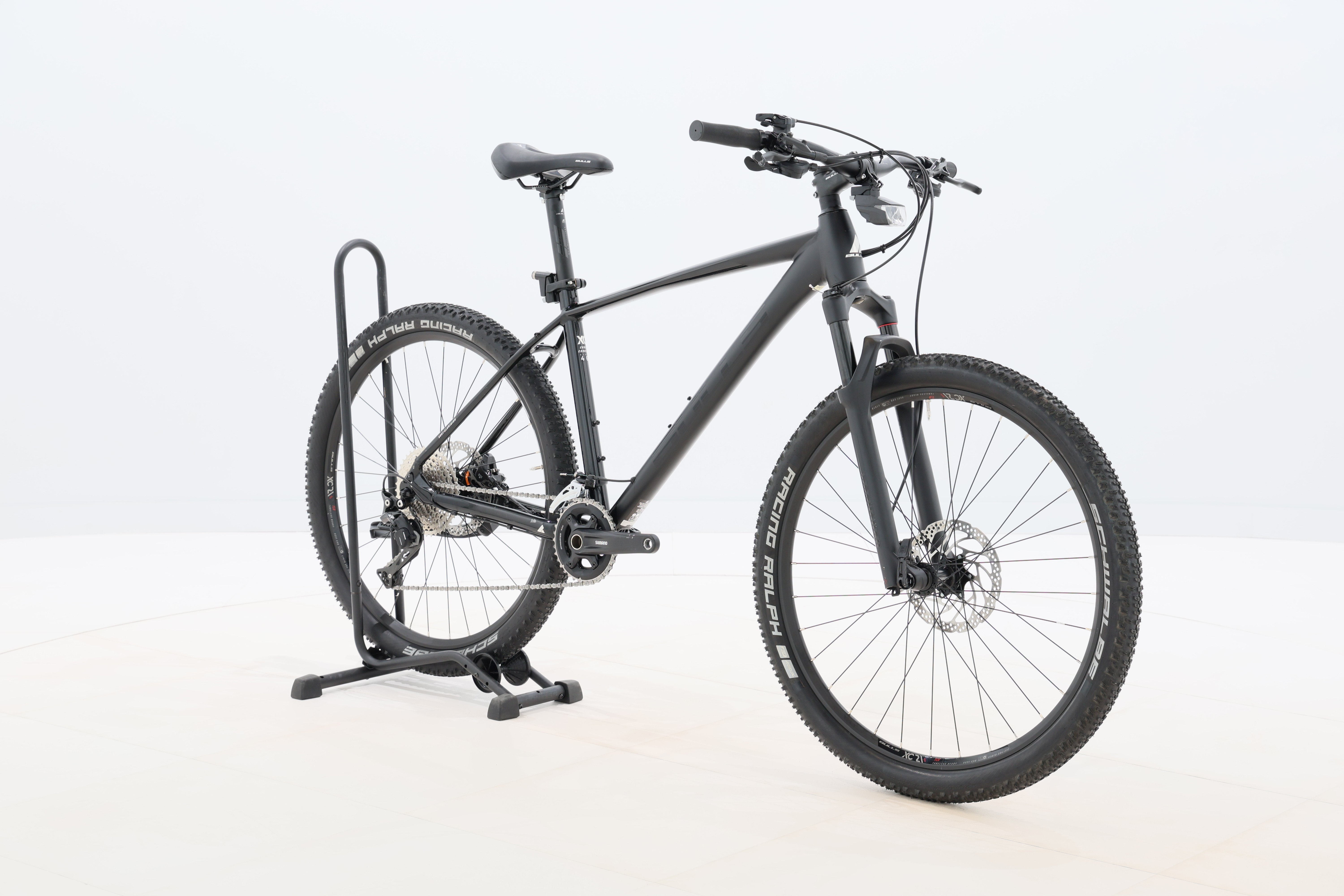 e81fd2e8-1383-4ff1-a08e-a8ab3ed5f6c1