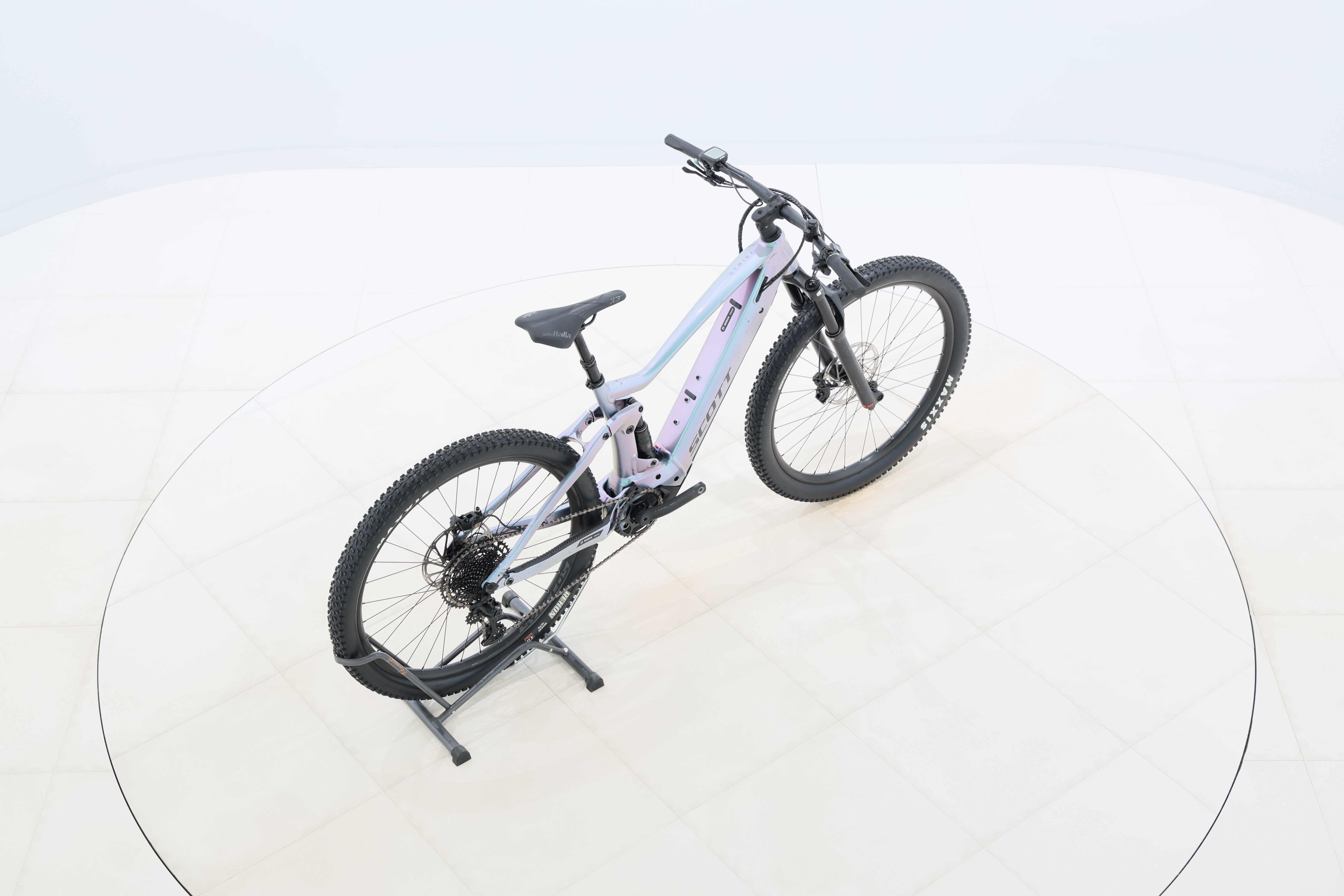 560770bf-8a35-4f3c-909e-a0589240e1cf