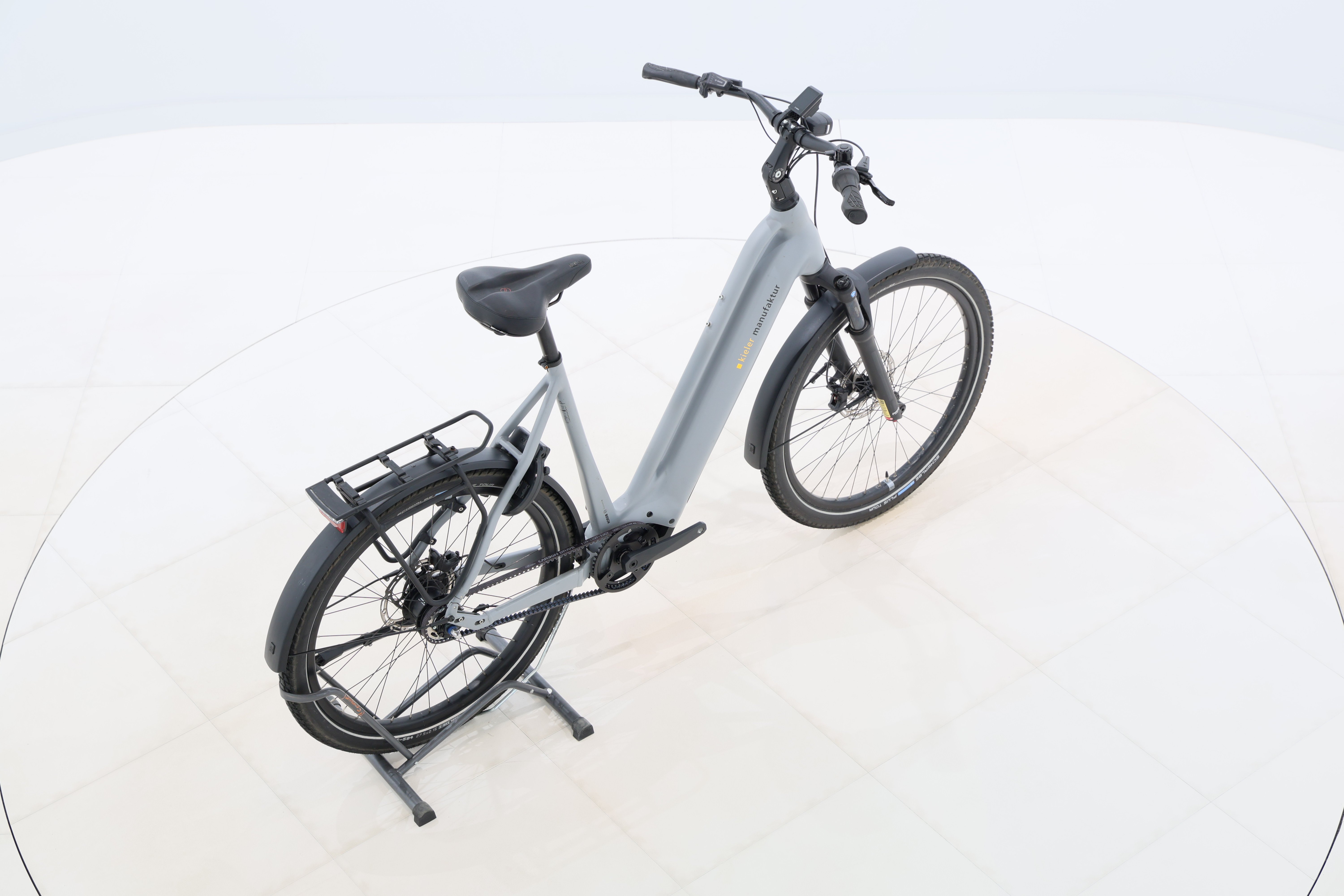 e024daa9-1302-41e6-9e6c-fdf57b365901