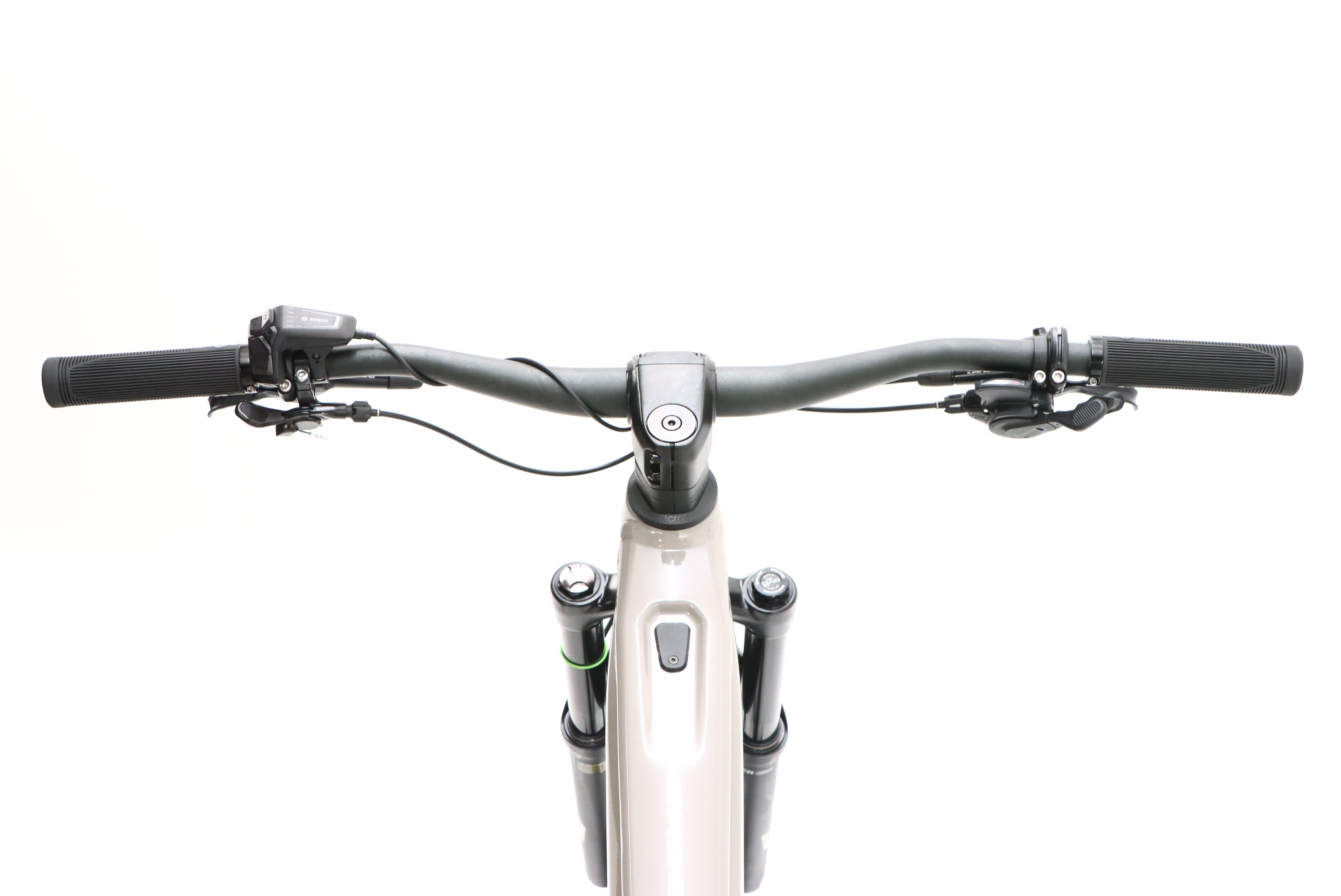 582ef497-97c1-4770-b25a-f9743202d617