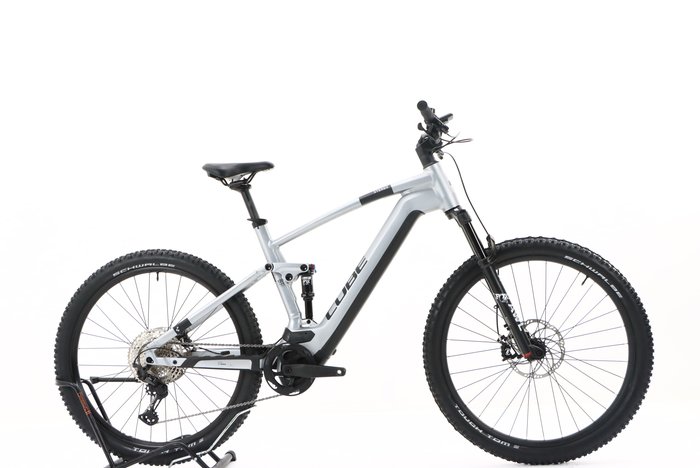Cube STEREO HYBRID 120 RACE 750 2023