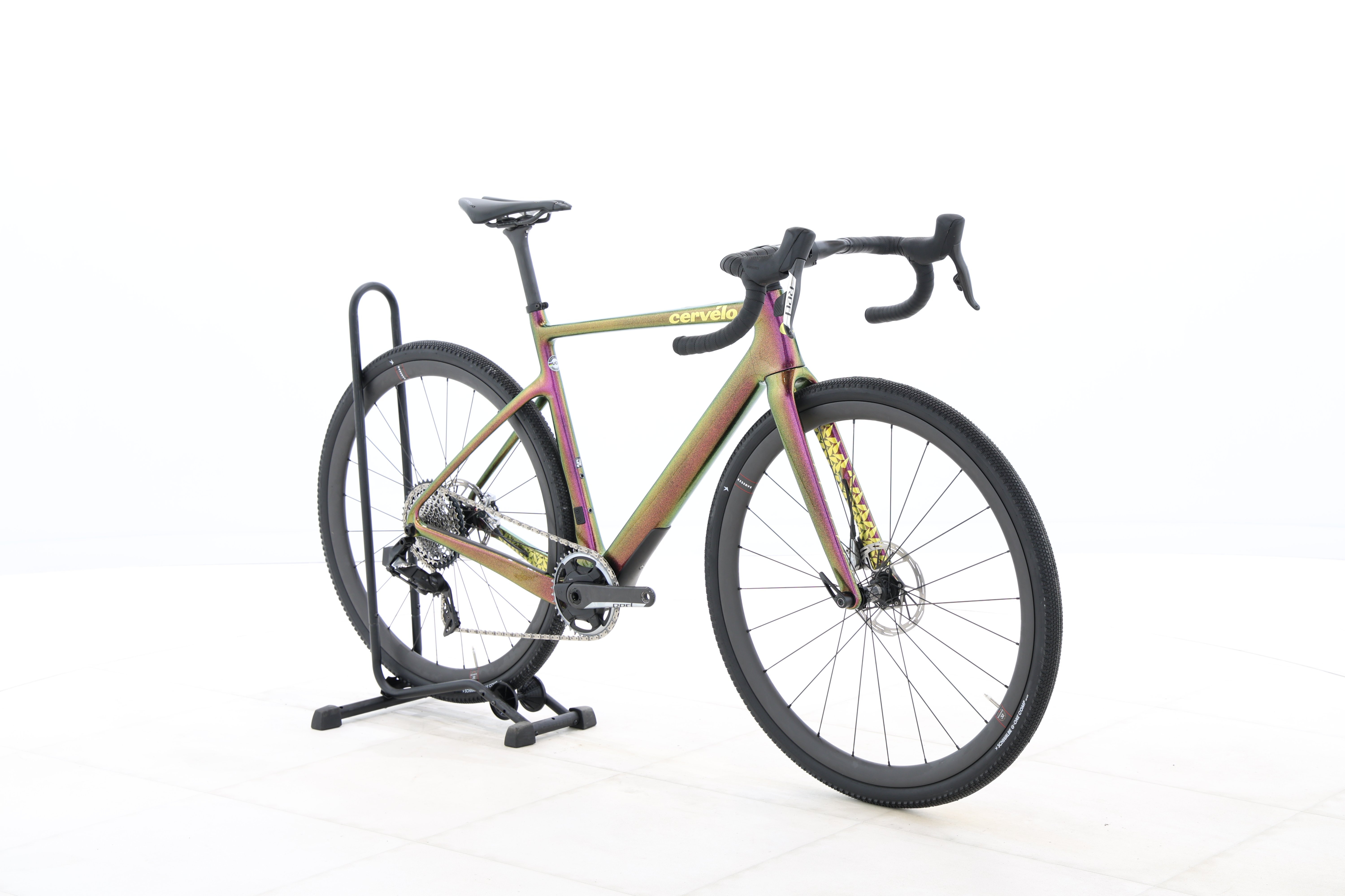 301b59b4-fc44-4b83-b396-3e06aa4482a6