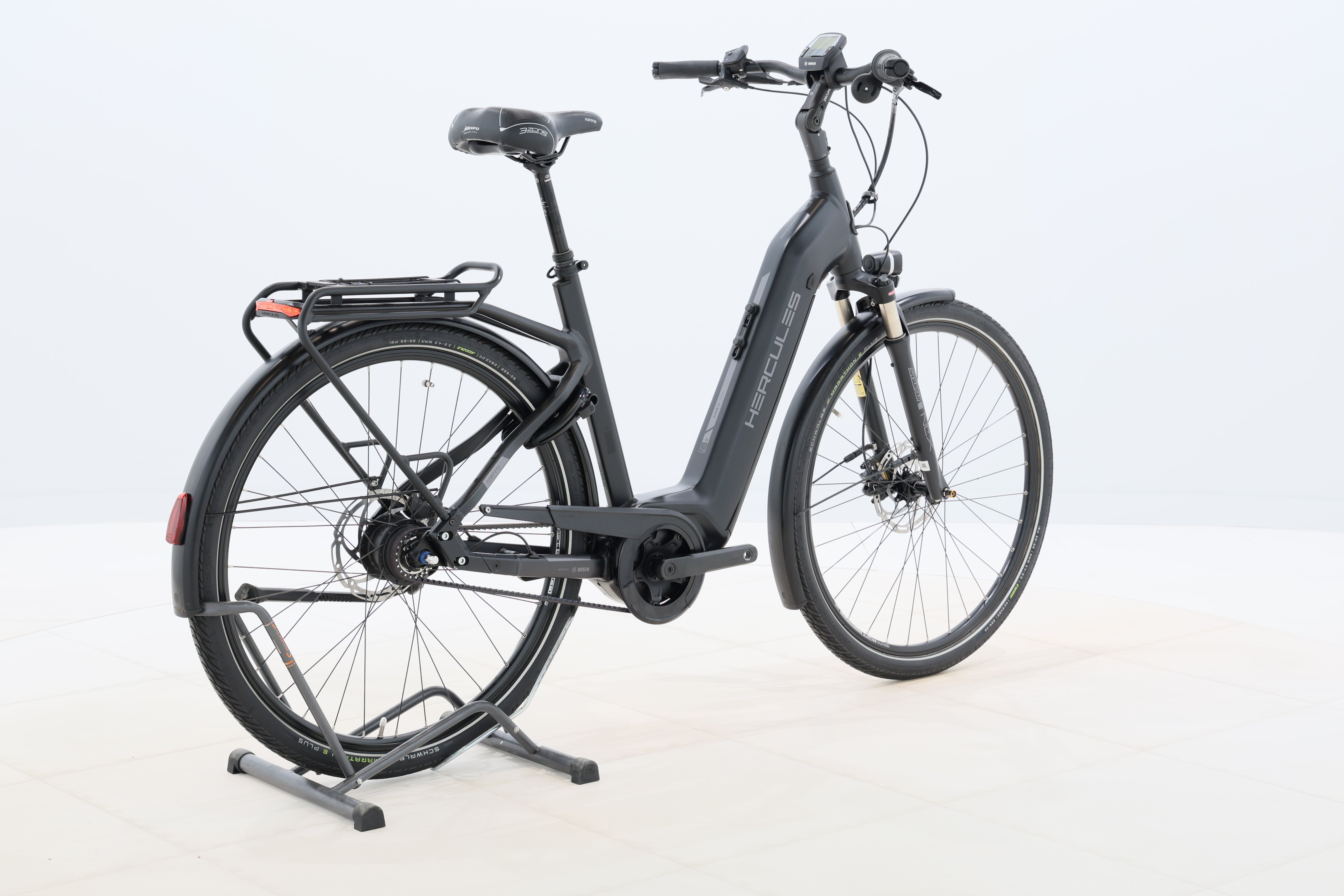 e6ae029a-3148-4c55-80e9-18d3d09b5a9c