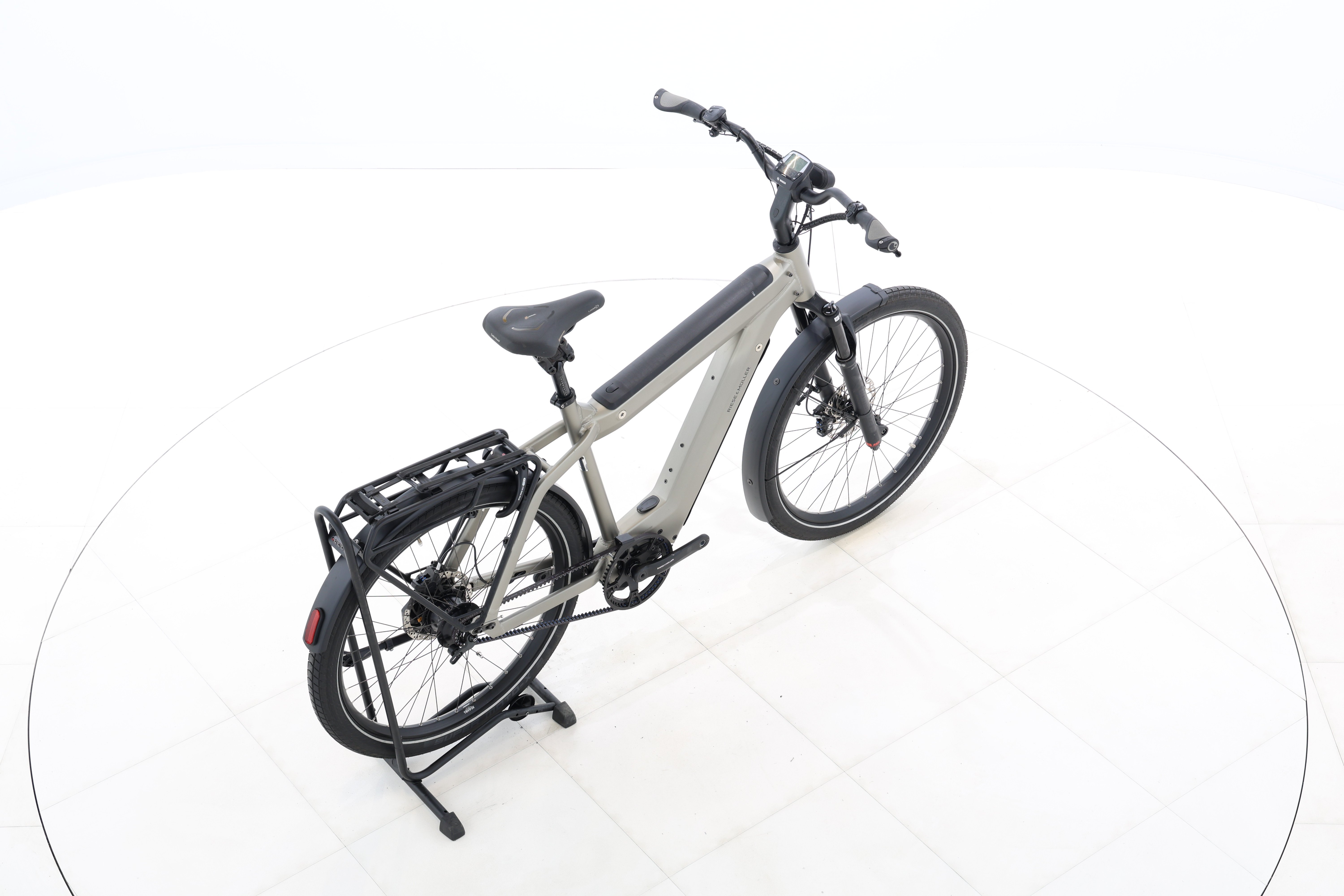 225c47bd-5dc4-476e-aa09-3529b9295cdd