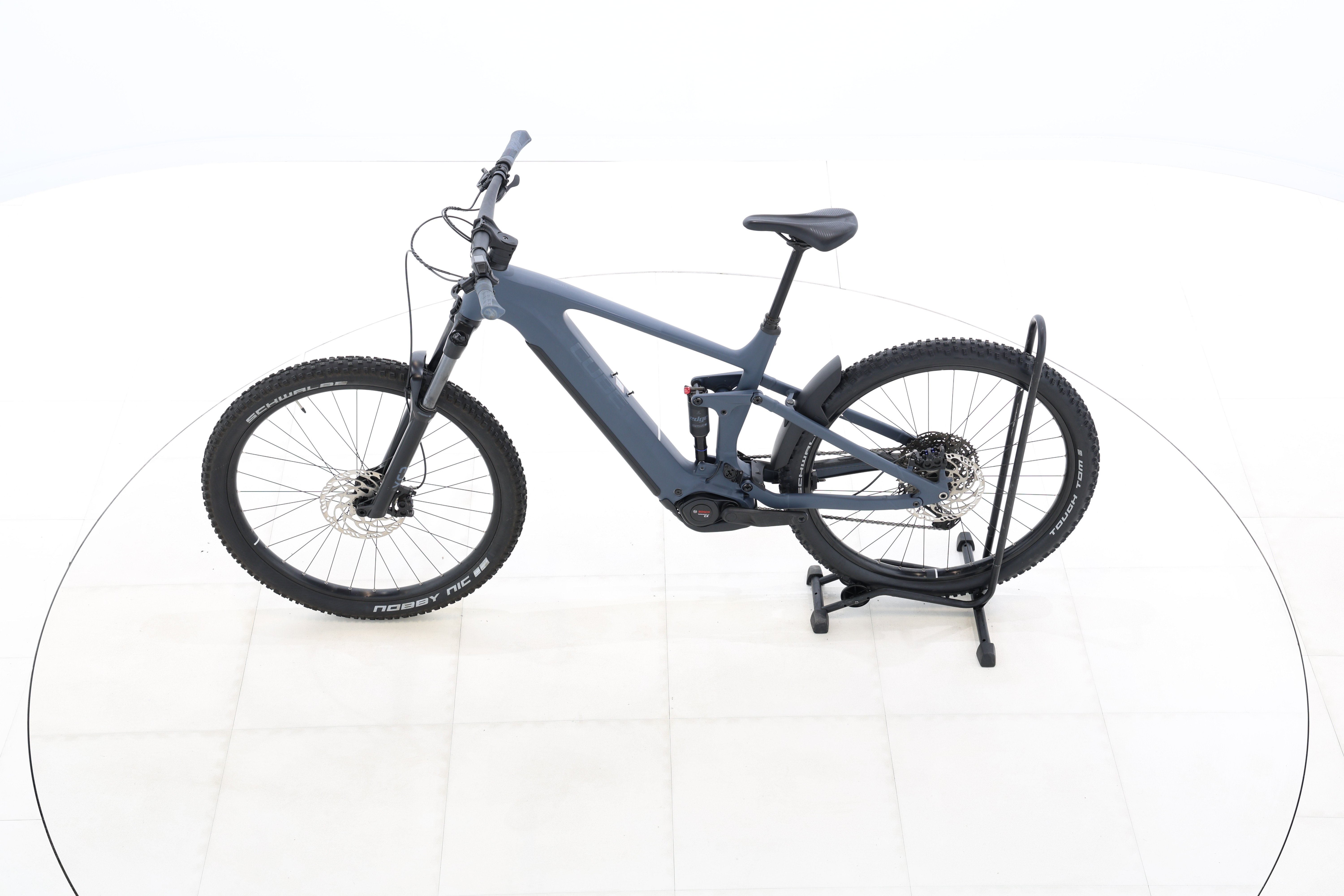 ff325791-44f8-4ba1-8e66-9cac7fa0d484