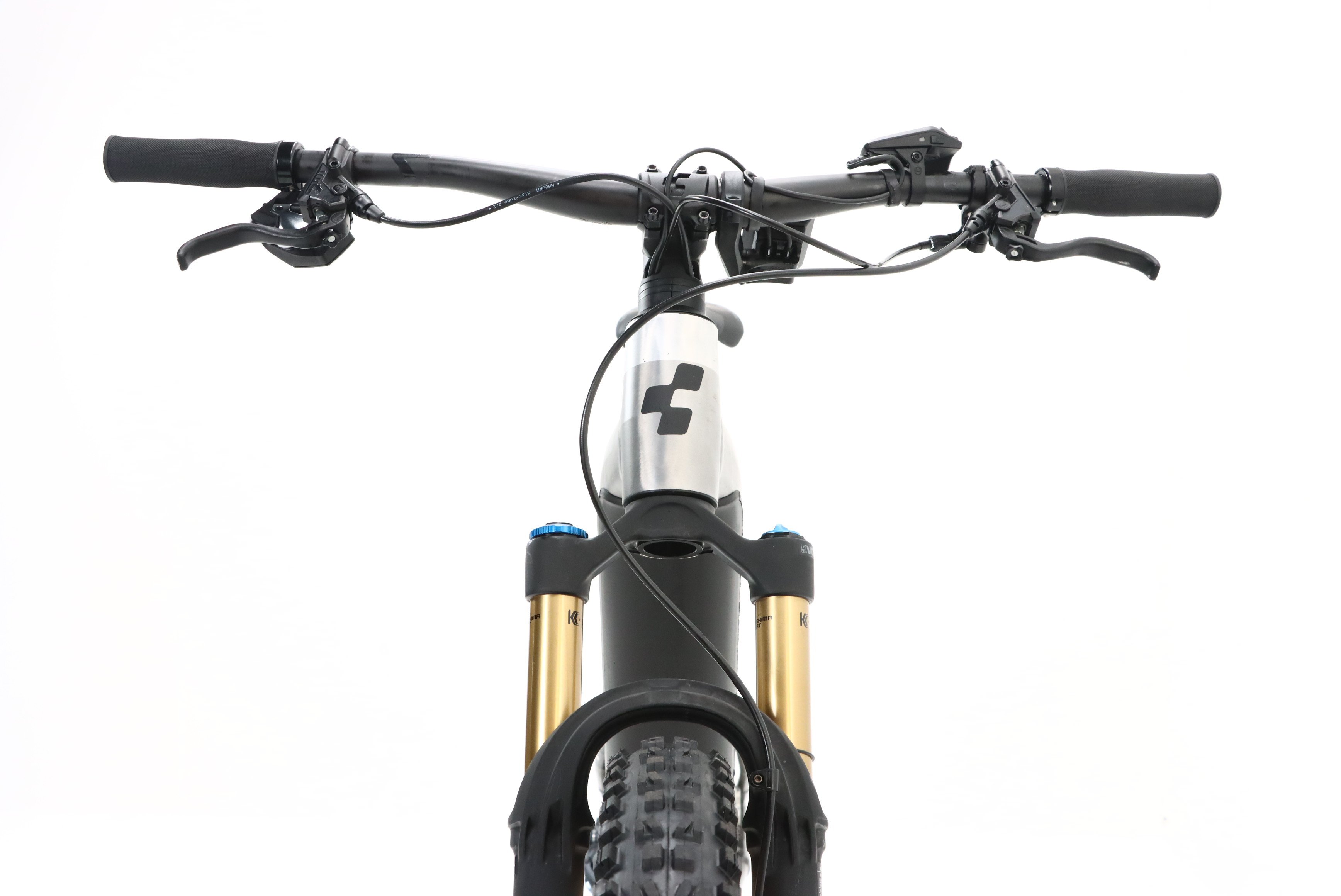 9037c52b-f1ec-48b1-9557-c72b4f6ec1bb