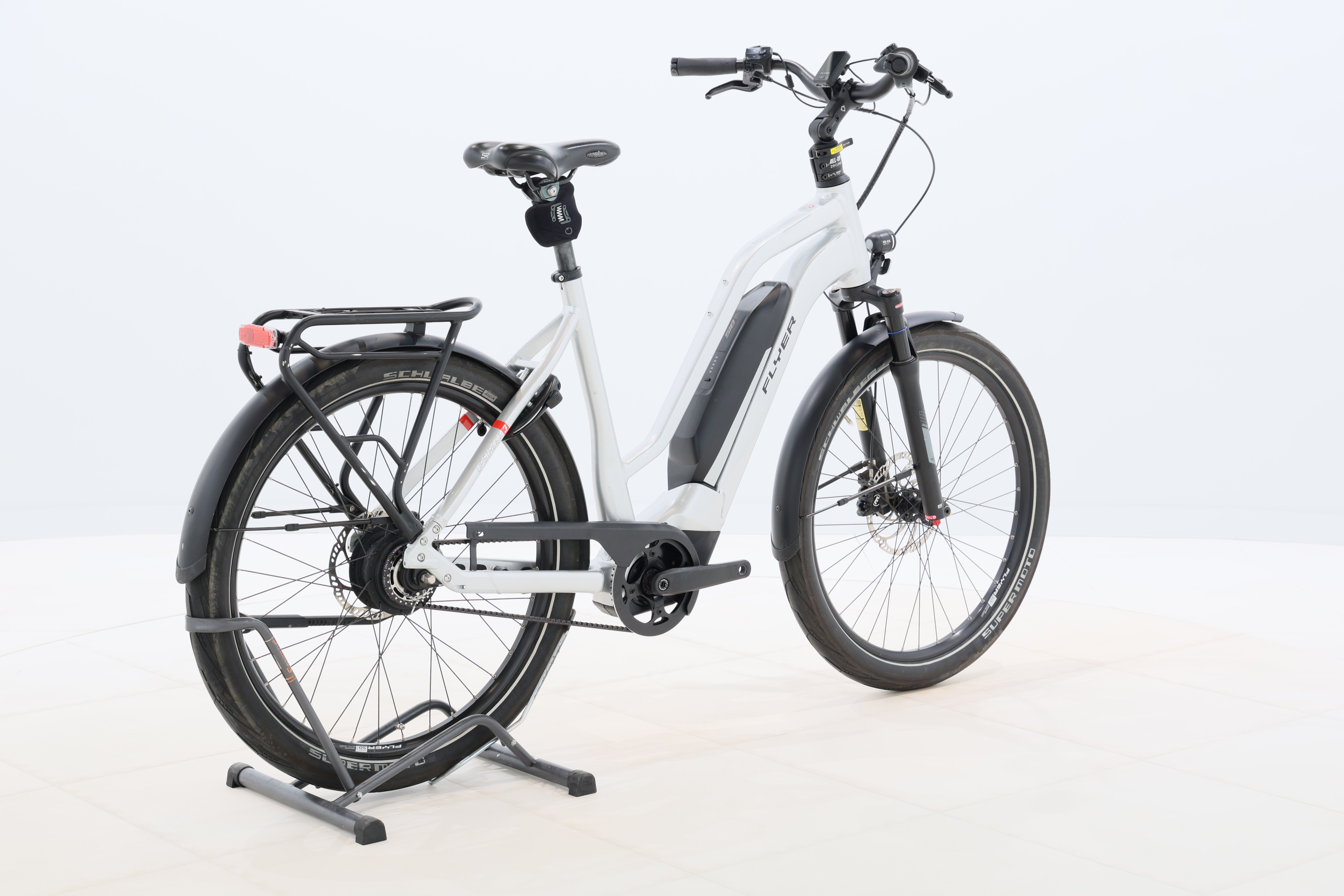 9f02f1c7-6396-4b17-9bb8-540d5c8b9cde