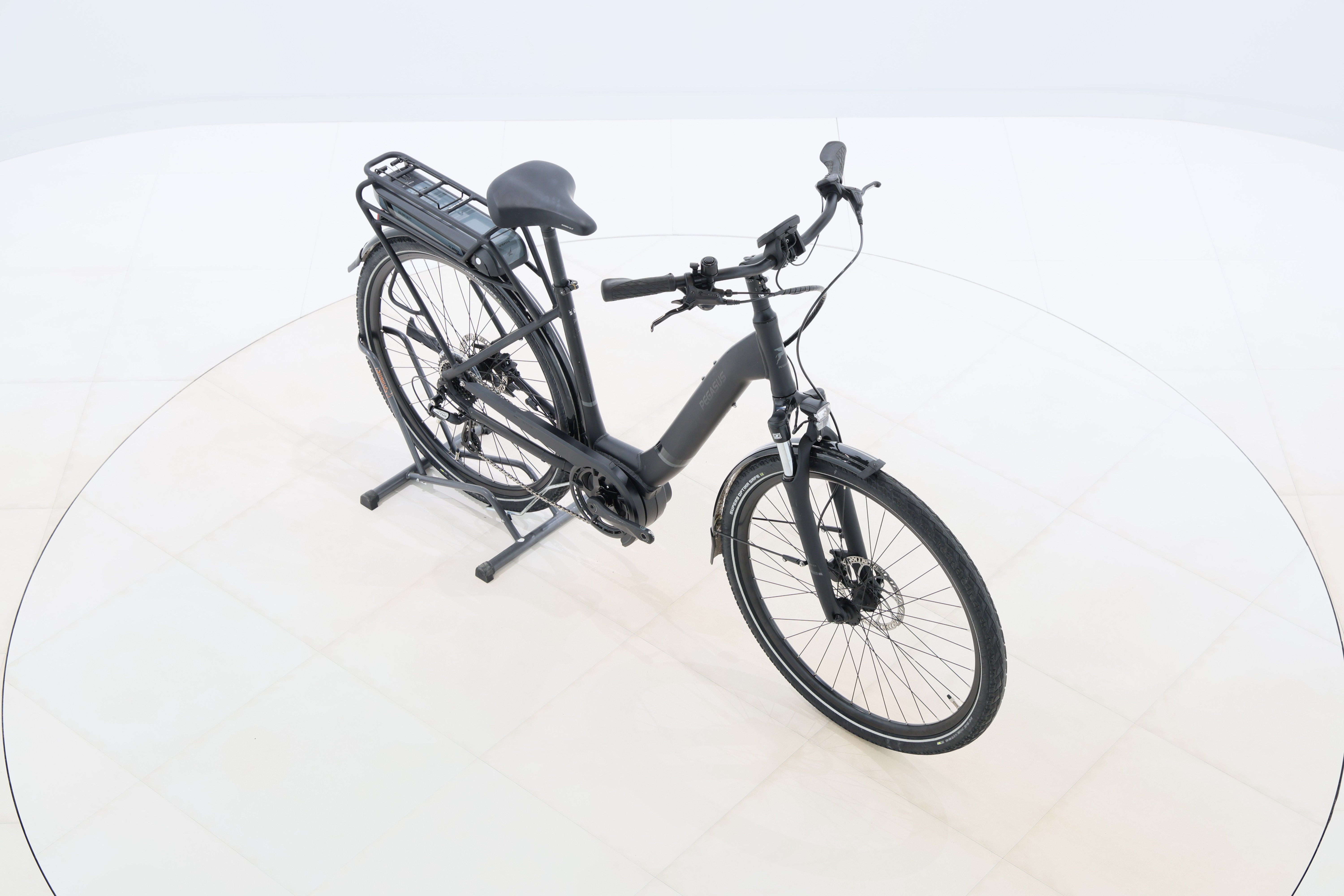 acc0b498-afea-4692-8345-bf9a1d8bdd71