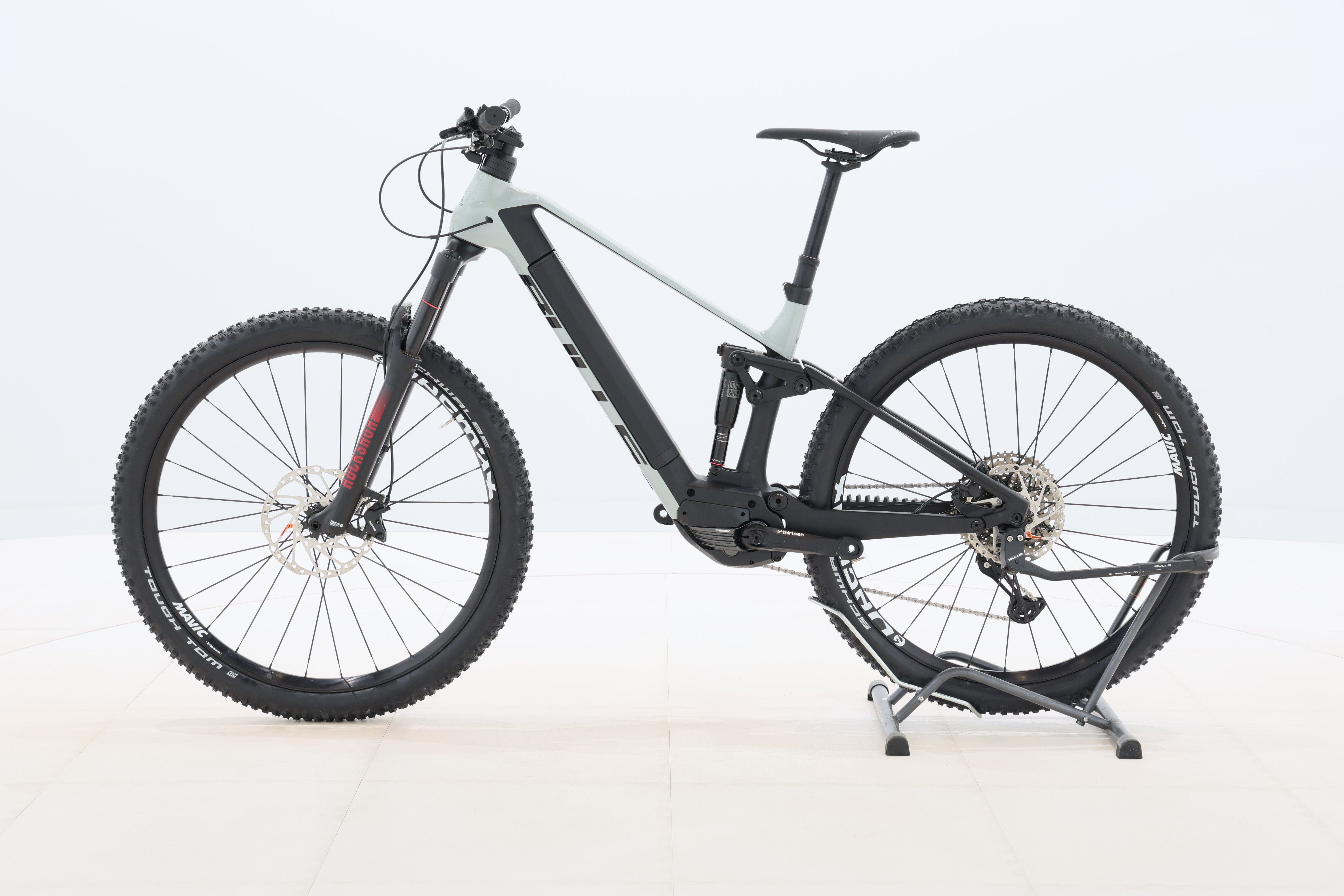 6bbdfcfe-020a-4d4c-9f2f-4b9a496fda8a