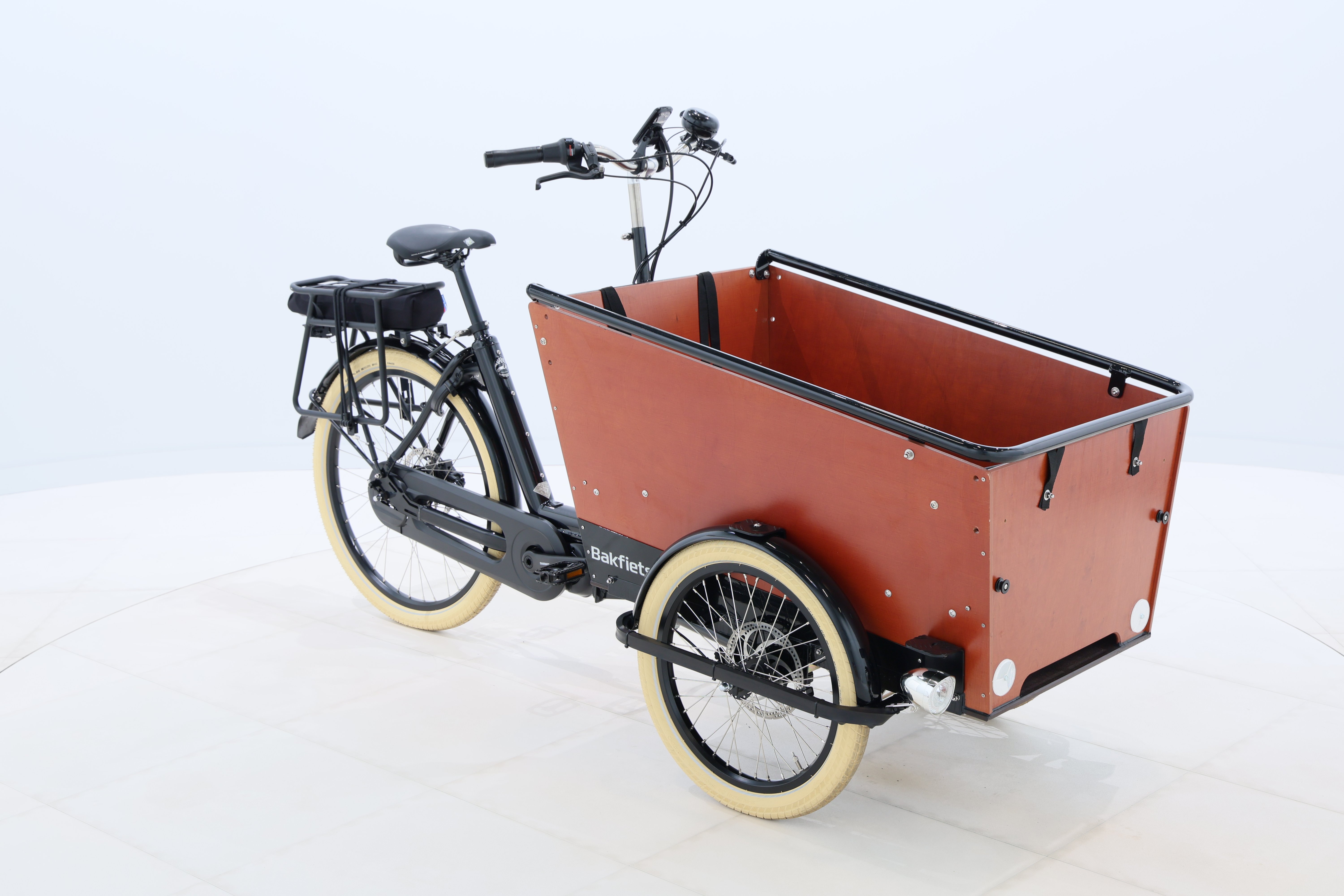 3671699d-05fe-4426-b027-c7eb8a72128f