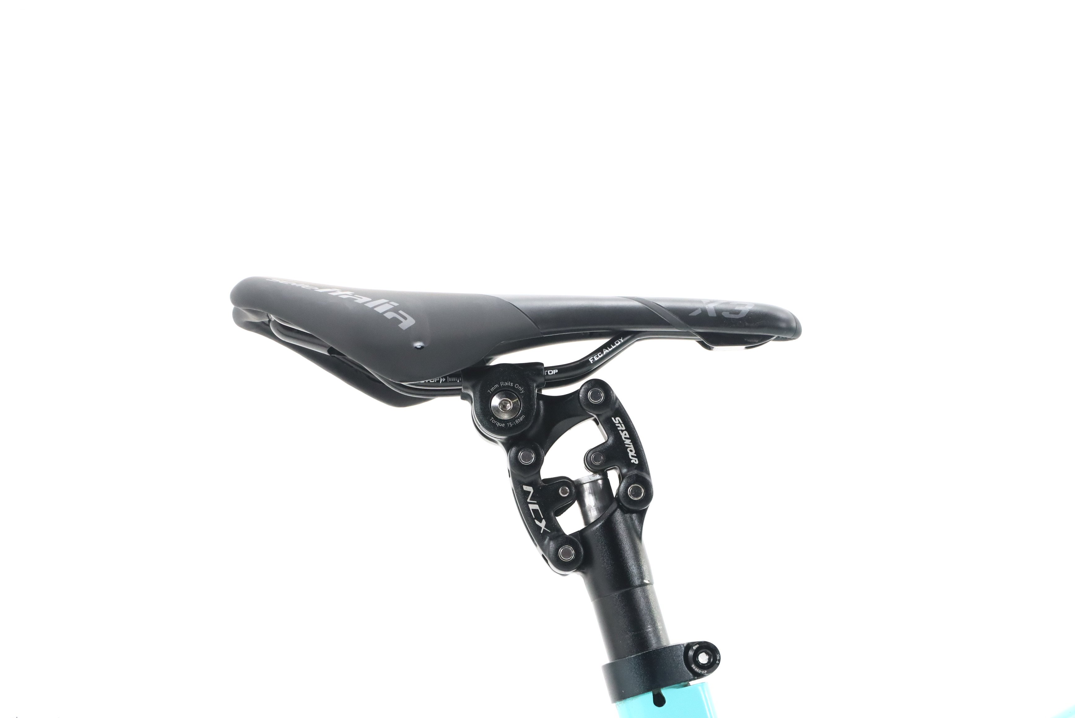 e9ee196f-21e0-446a-91a9-bd35b4f0a4de