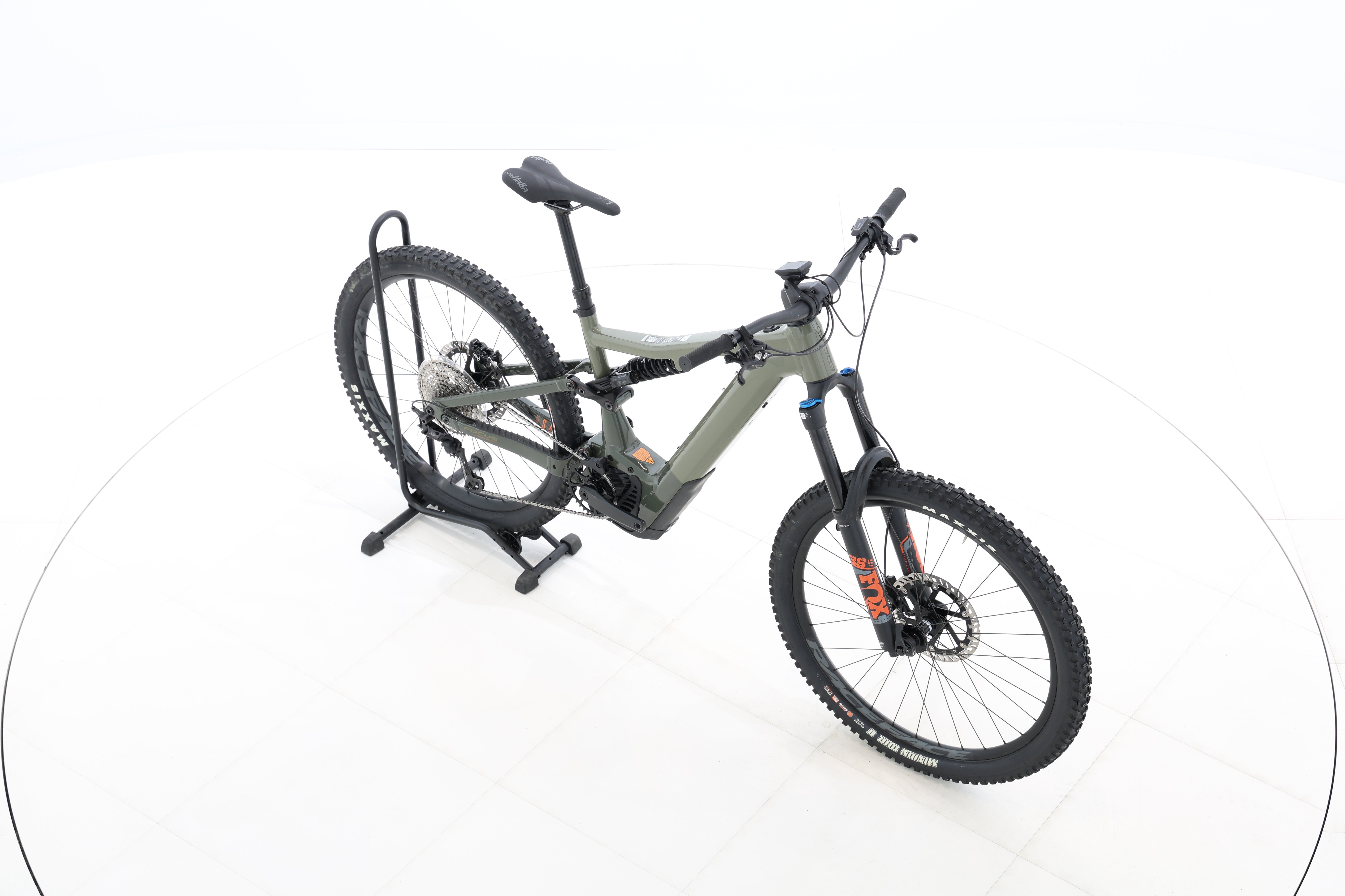 dcd0734c-440c-4a6d-8af7-24fa992164eb