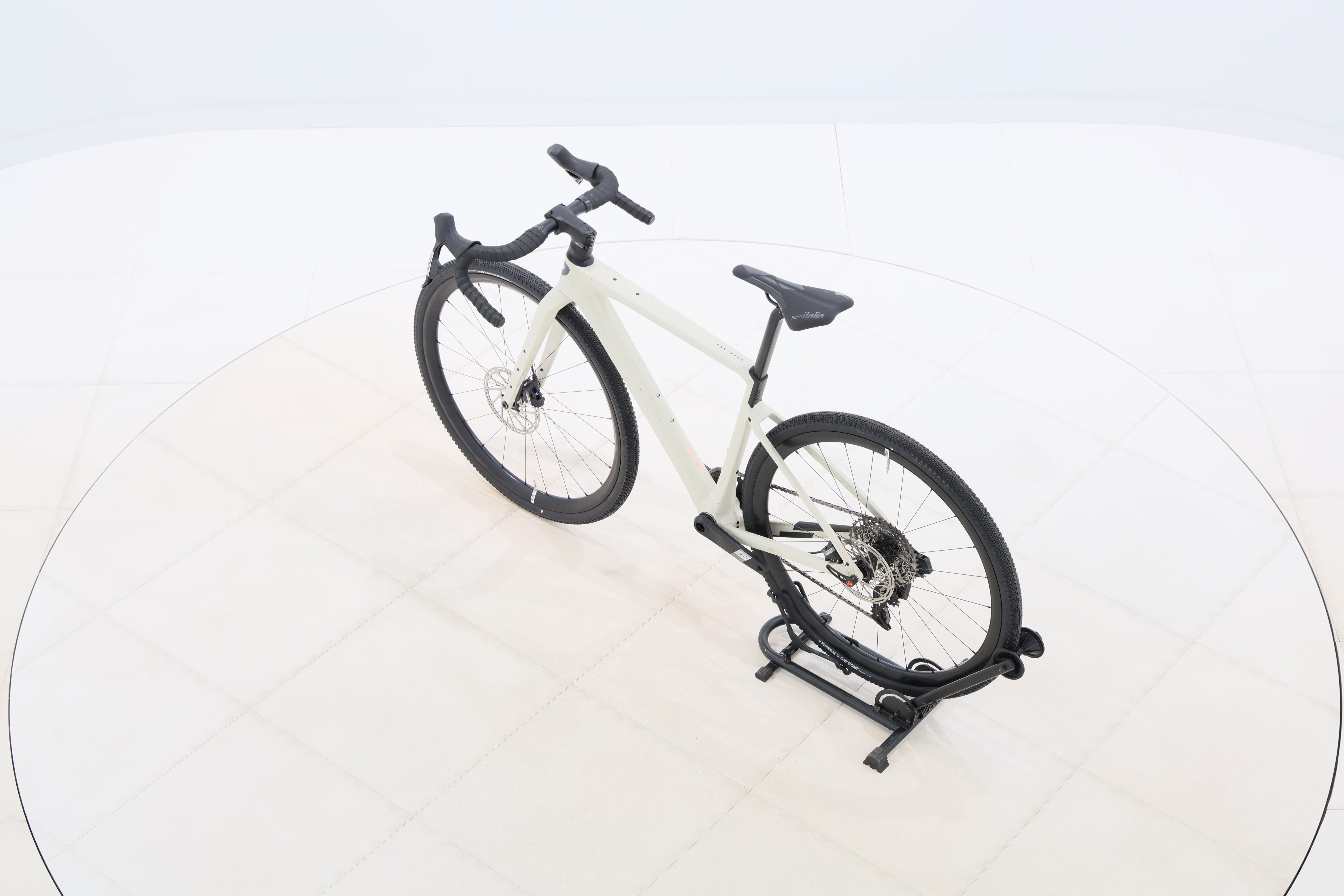 e906fe4d-cdbb-46fb-b360-43923e8cb7fa