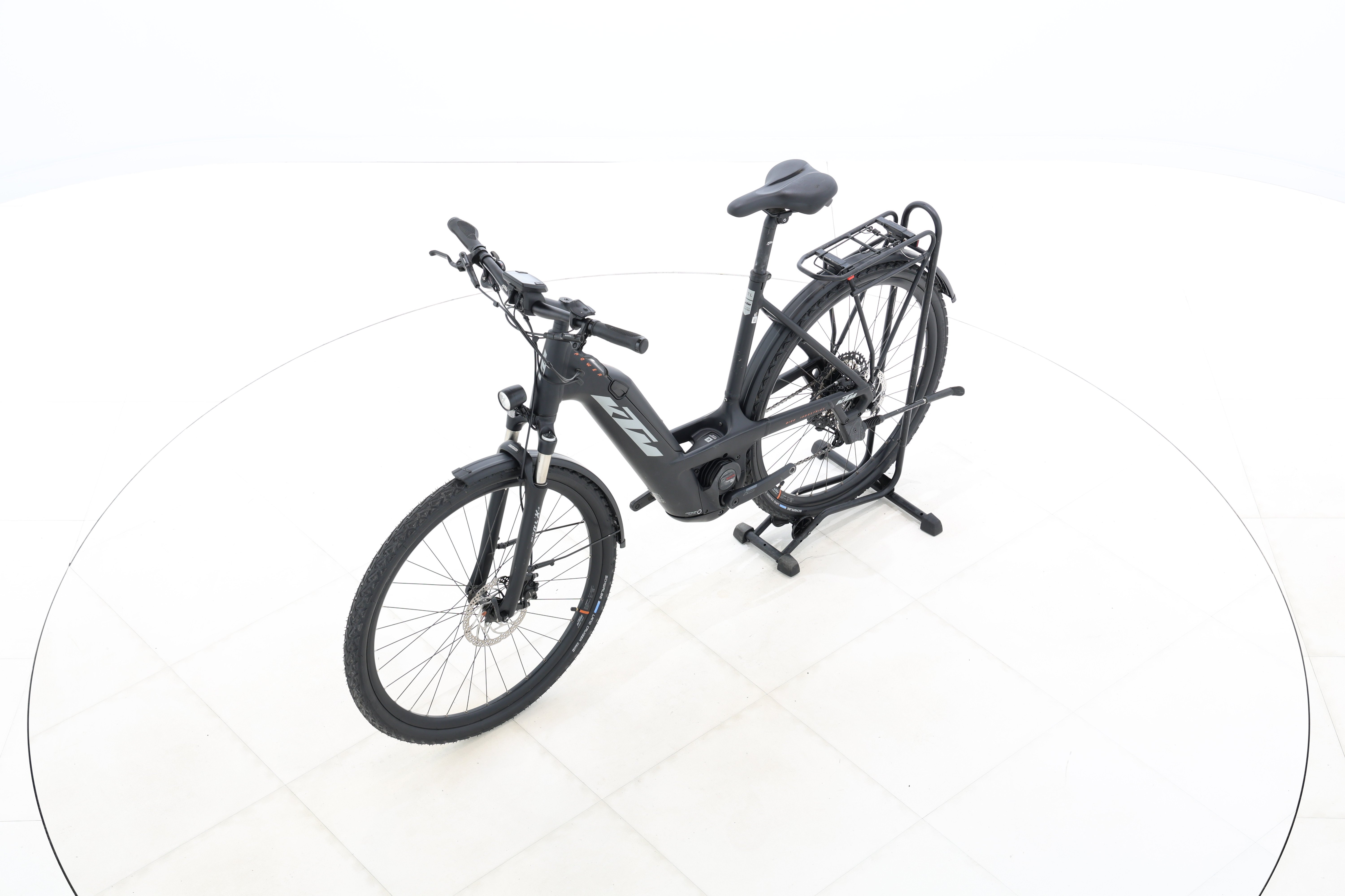 0fe92c1a-14a8-42ba-b723-3e406253d456