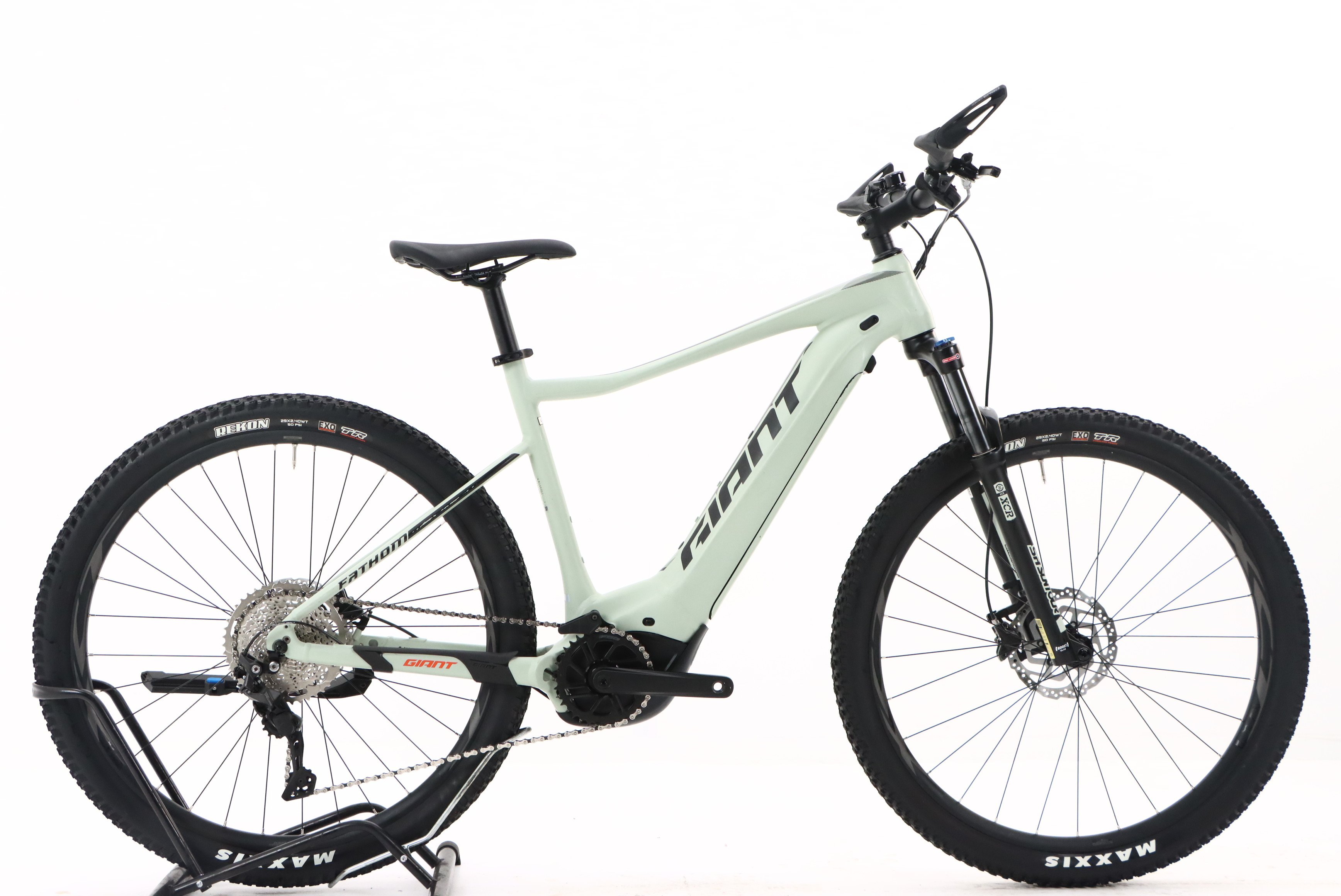 f112af0b-0899-495a-bb33-820cf37f6a37