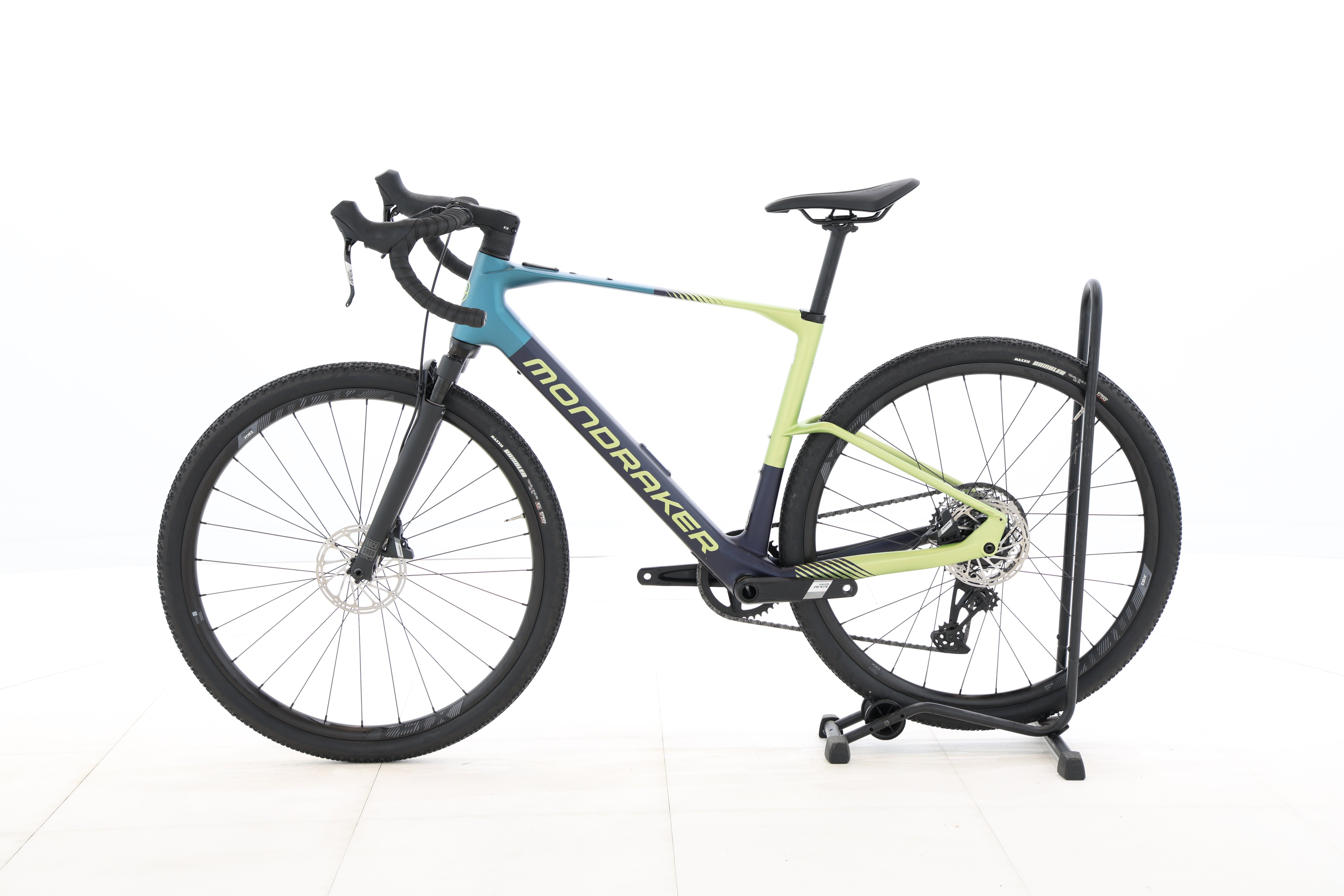 24273175-d8d0-4016-81ef-3d8233f551f8