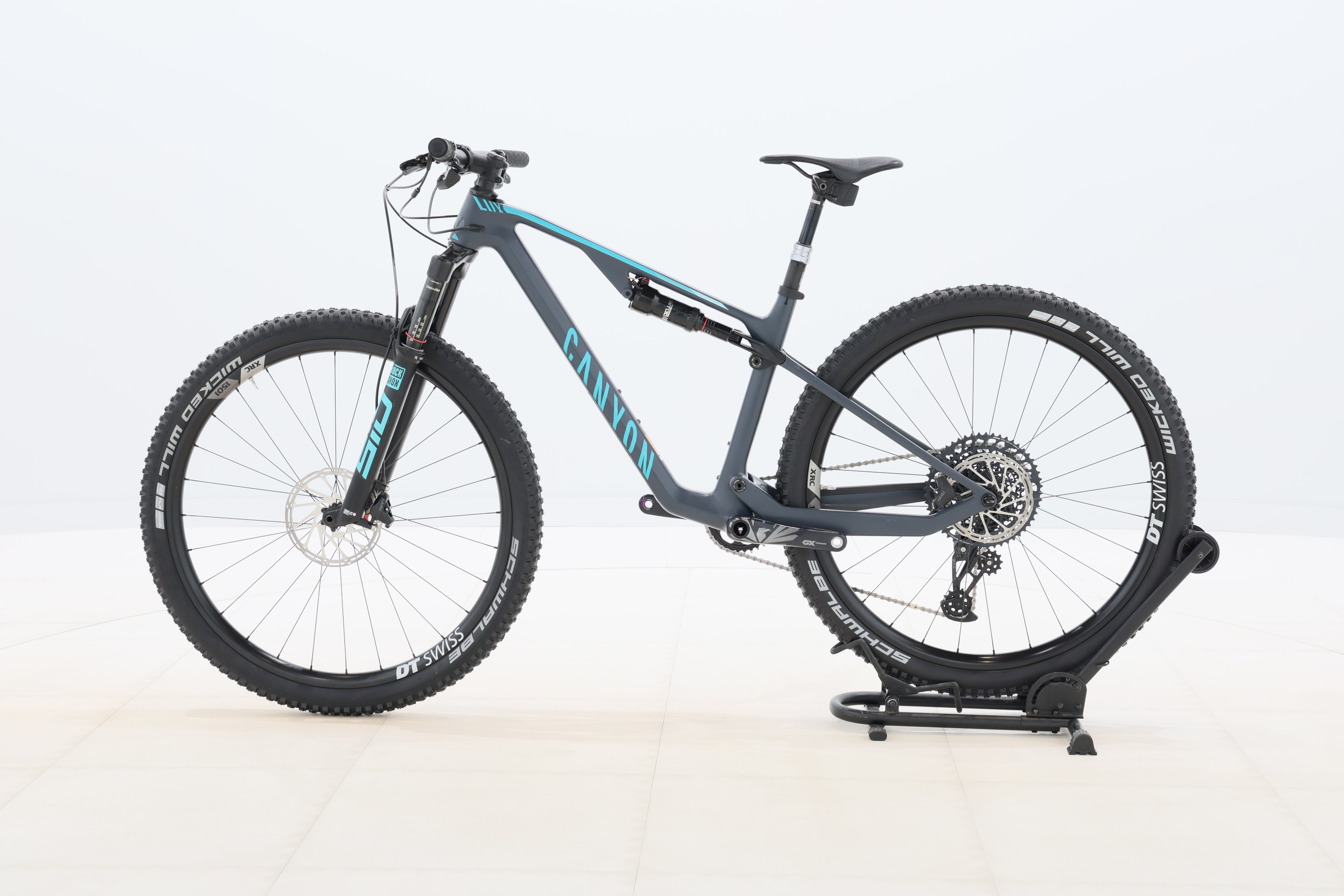 94502eee-5fee-4adf-9ce8-559c2a663a41