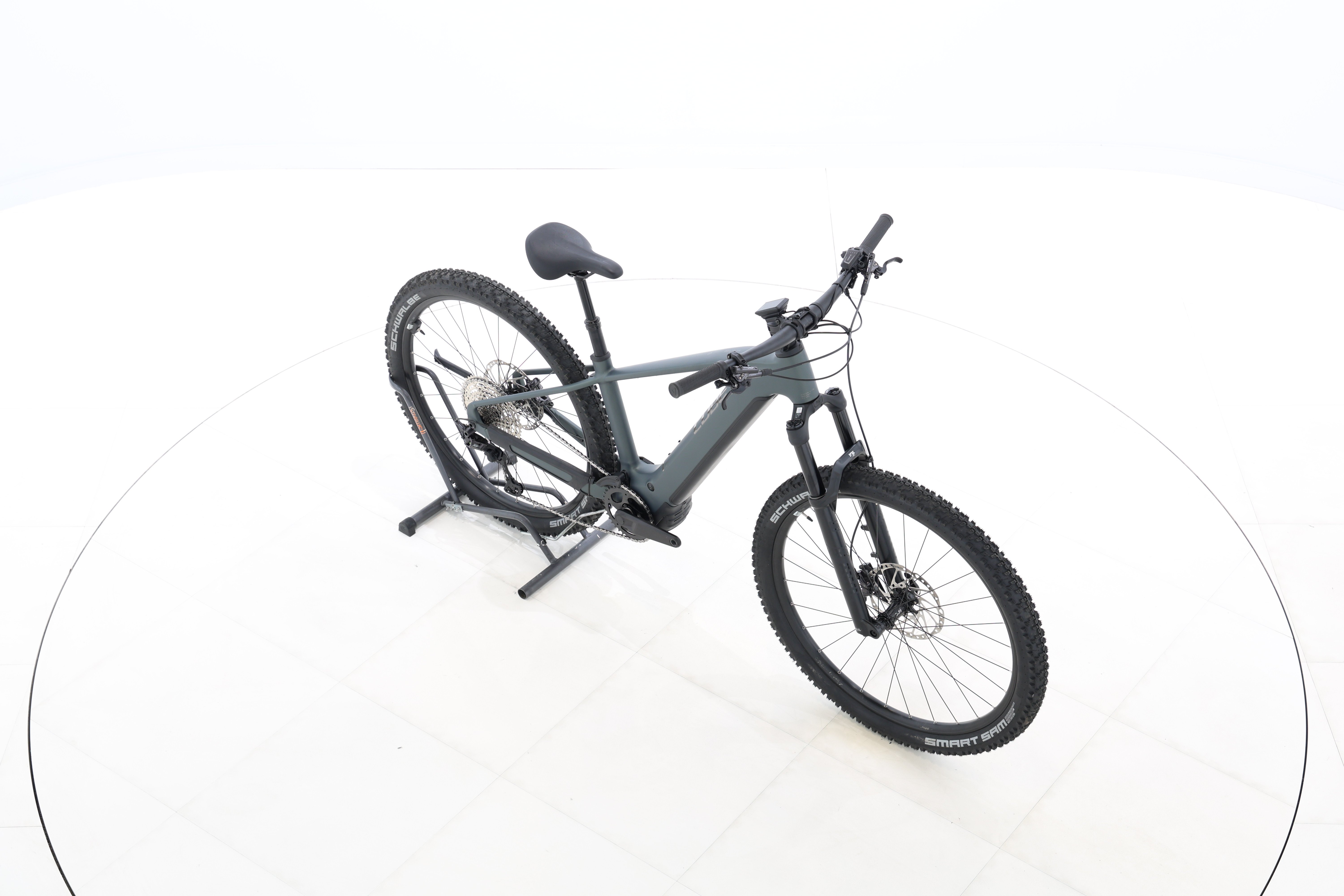 3a614f1c-0d21-4fcb-a8d1-b75e1bbb8623