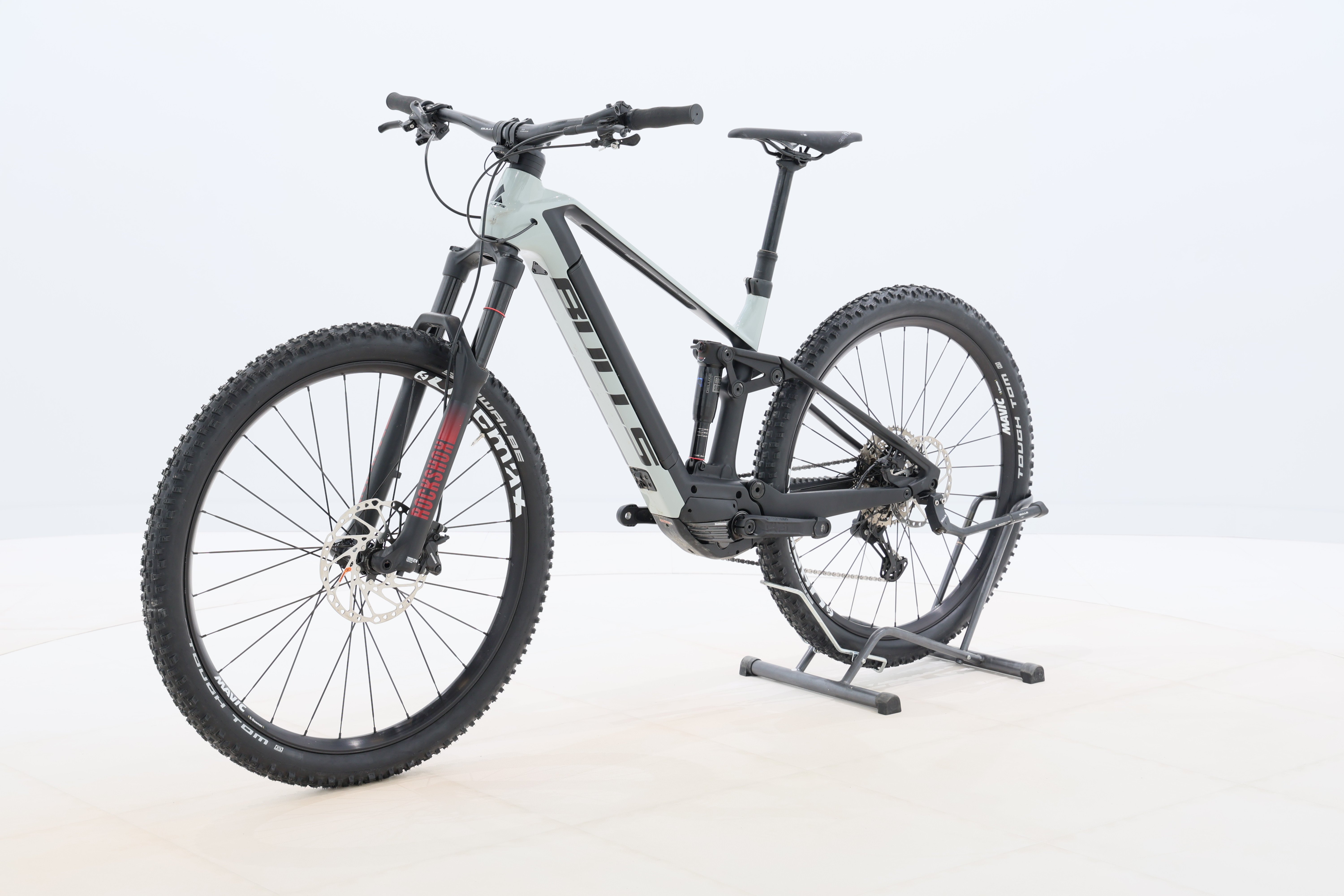 6bbdfcfe-020a-4d4c-9f2f-4b9a496fda8a