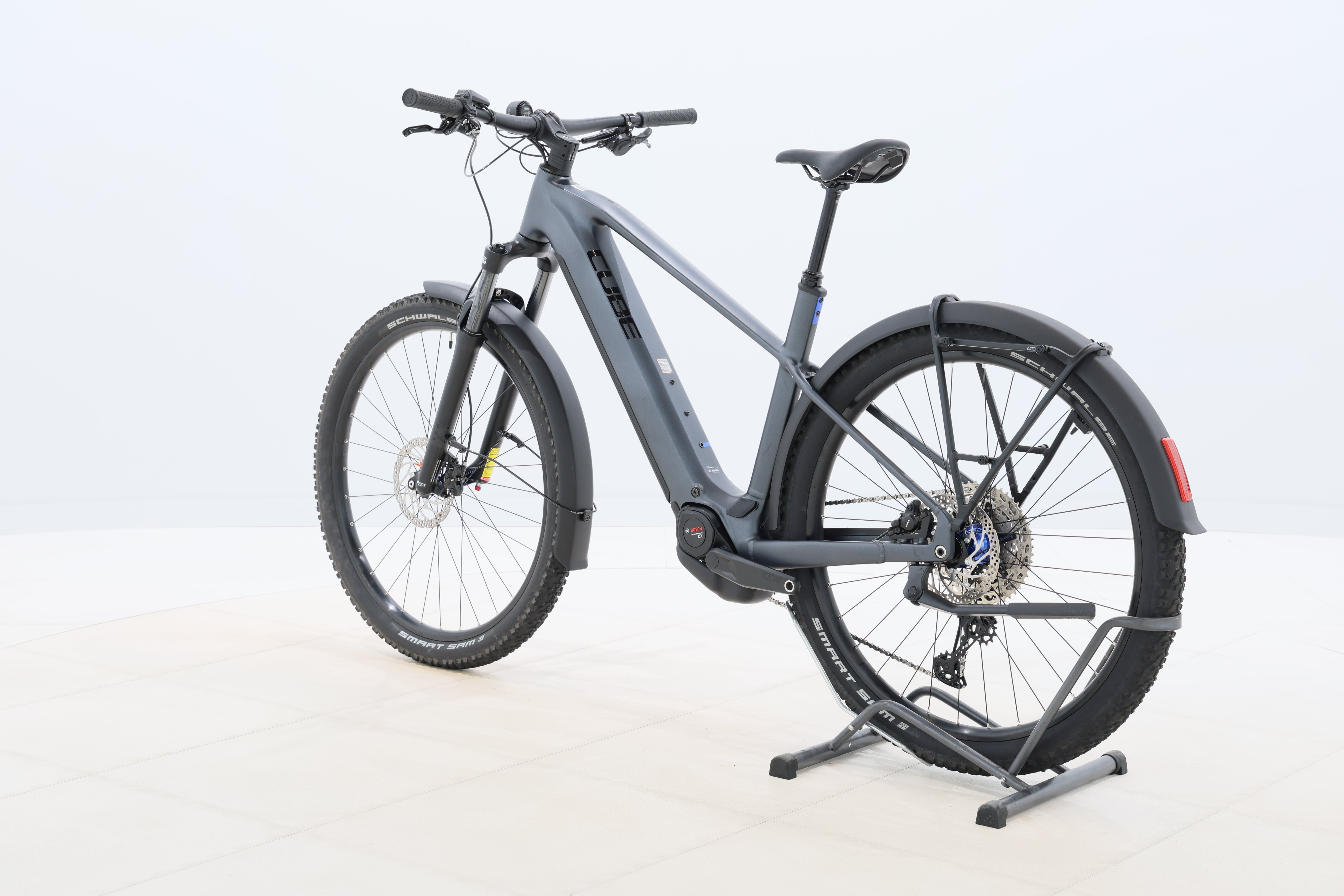 d0121d75-31bc-411c-a128-1511b54ac7e9