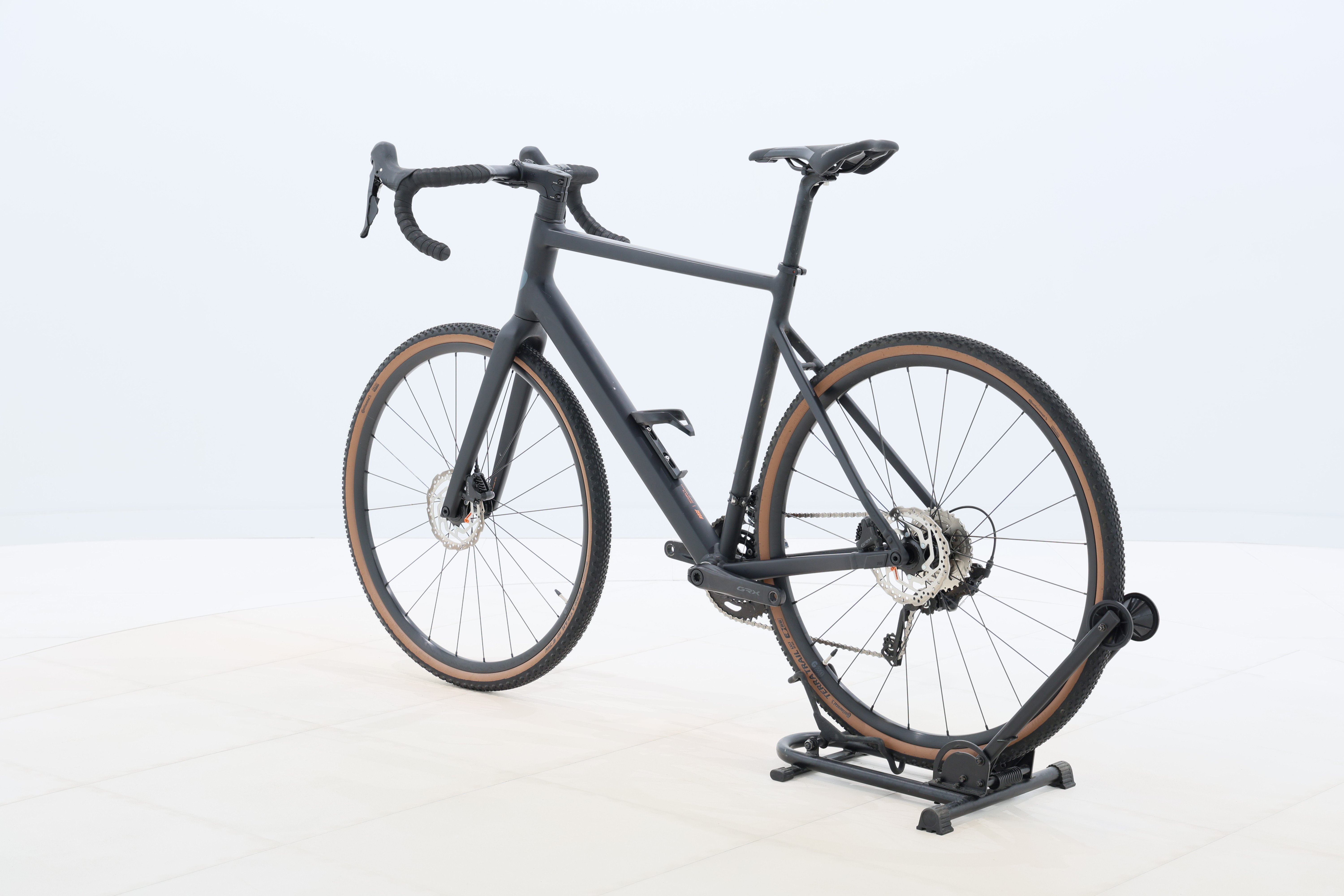 04bf39b3-434b-4f70-ba14-81b219e660f7