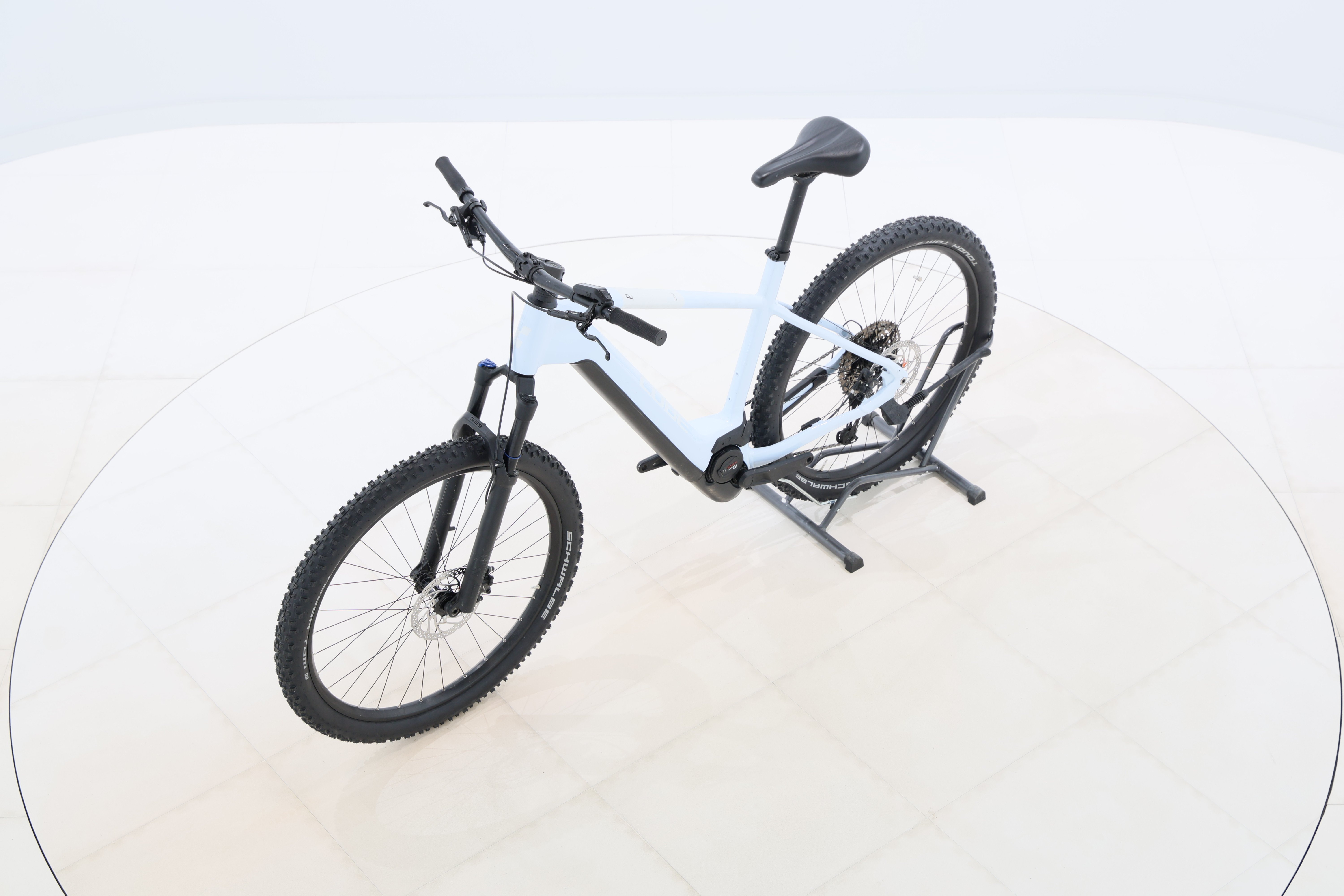 04ec46ea-3bac-48e0-9f64-9ddbeb2cdd1e