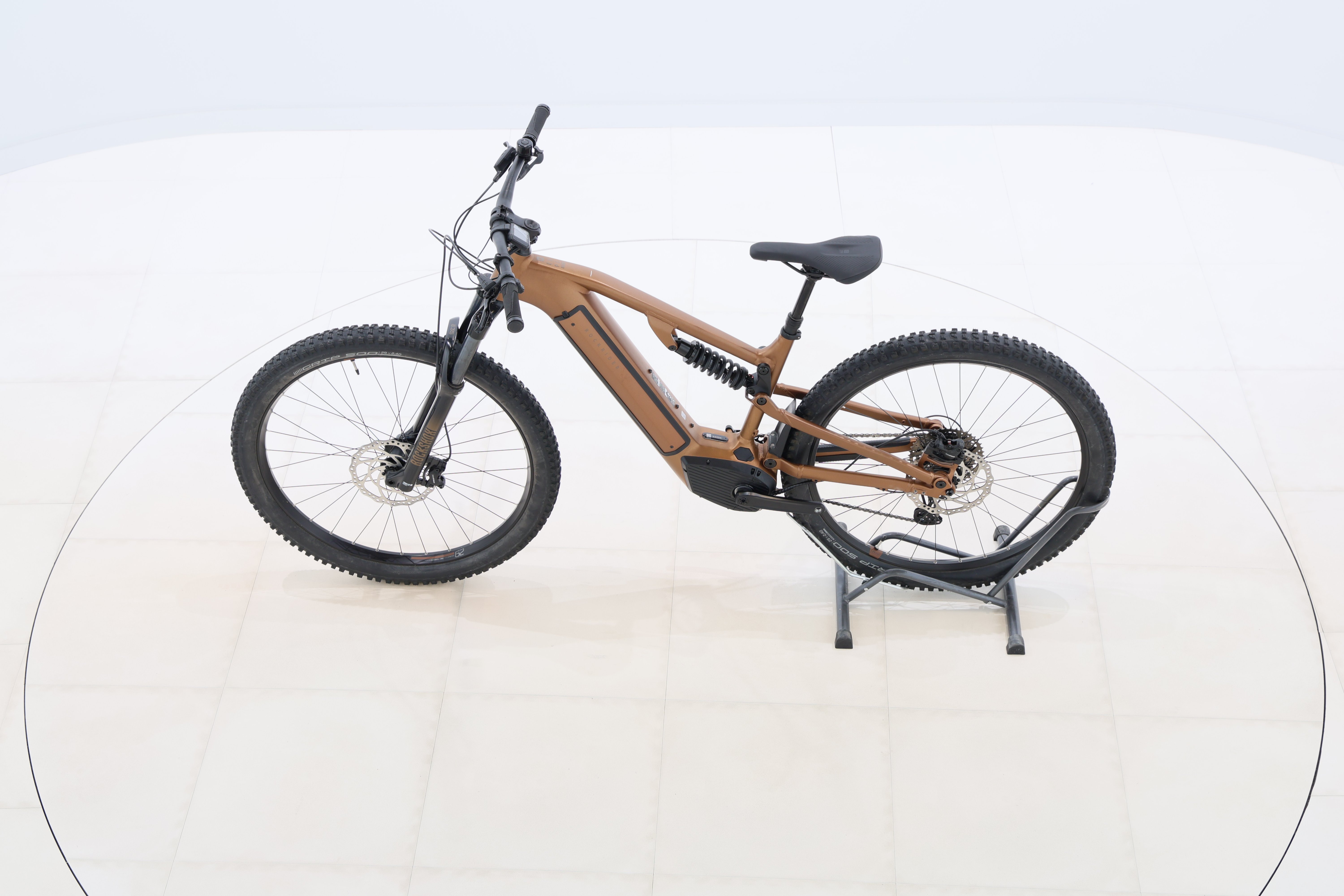 b46dbee3-66a6-4c53-bac4-4093ecddc7b1