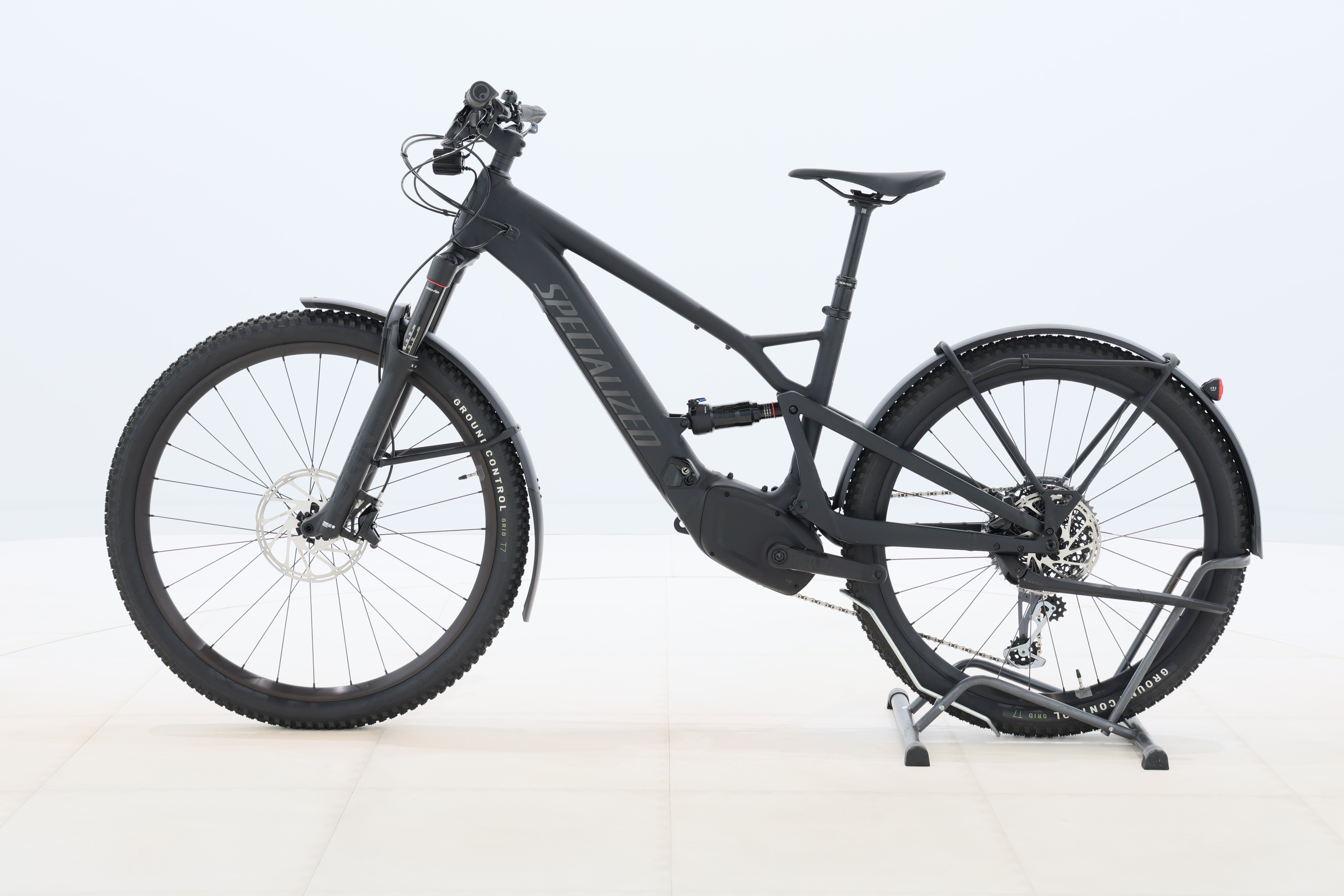 002b7dcb-dda9-46bd-b708-9daaa131ecd7