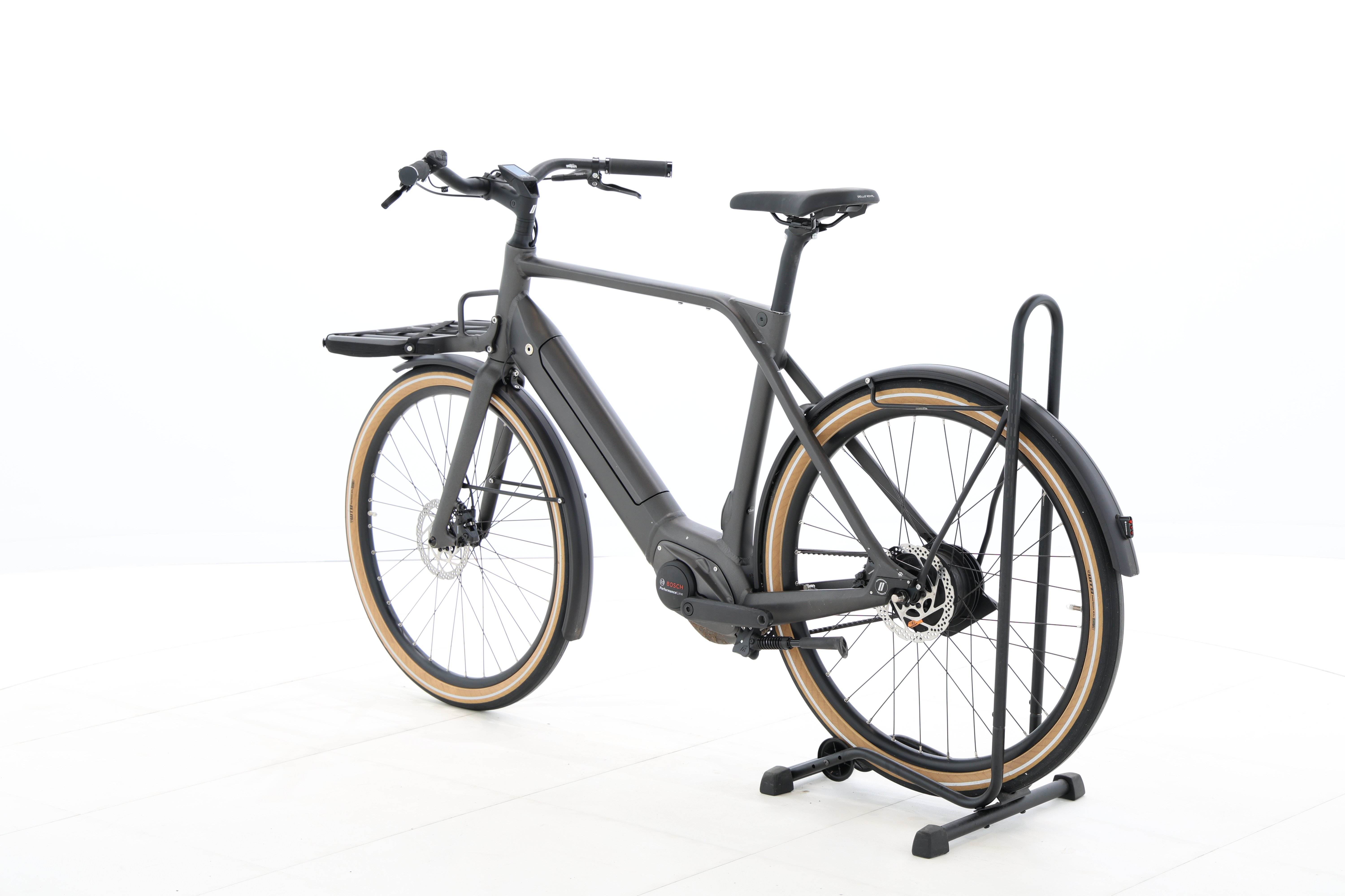 b102fe58-f042-447c-98ec-13d185f06383