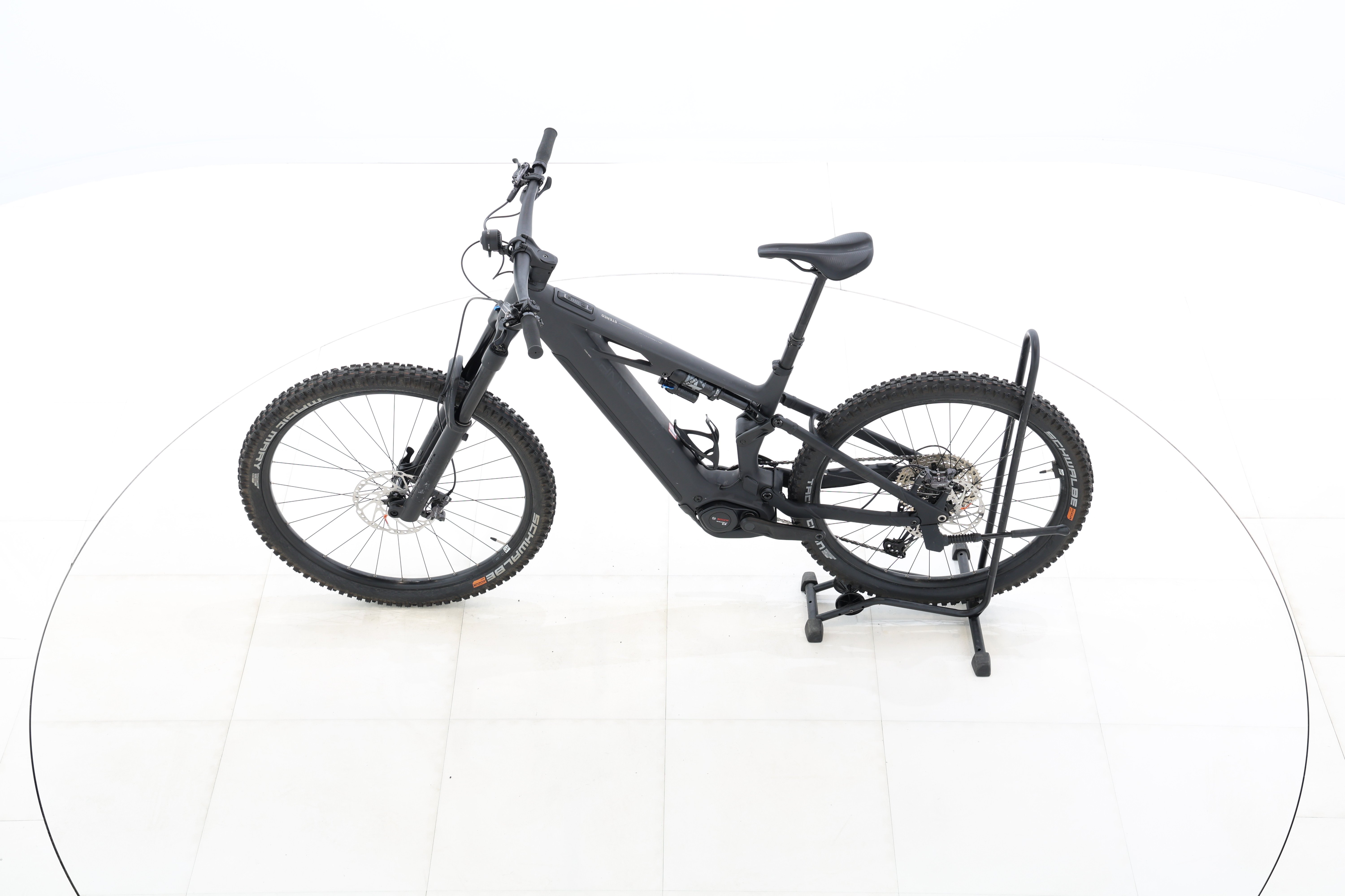 a6f2546e-f5ca-448a-8cdd-59a1255c74ce