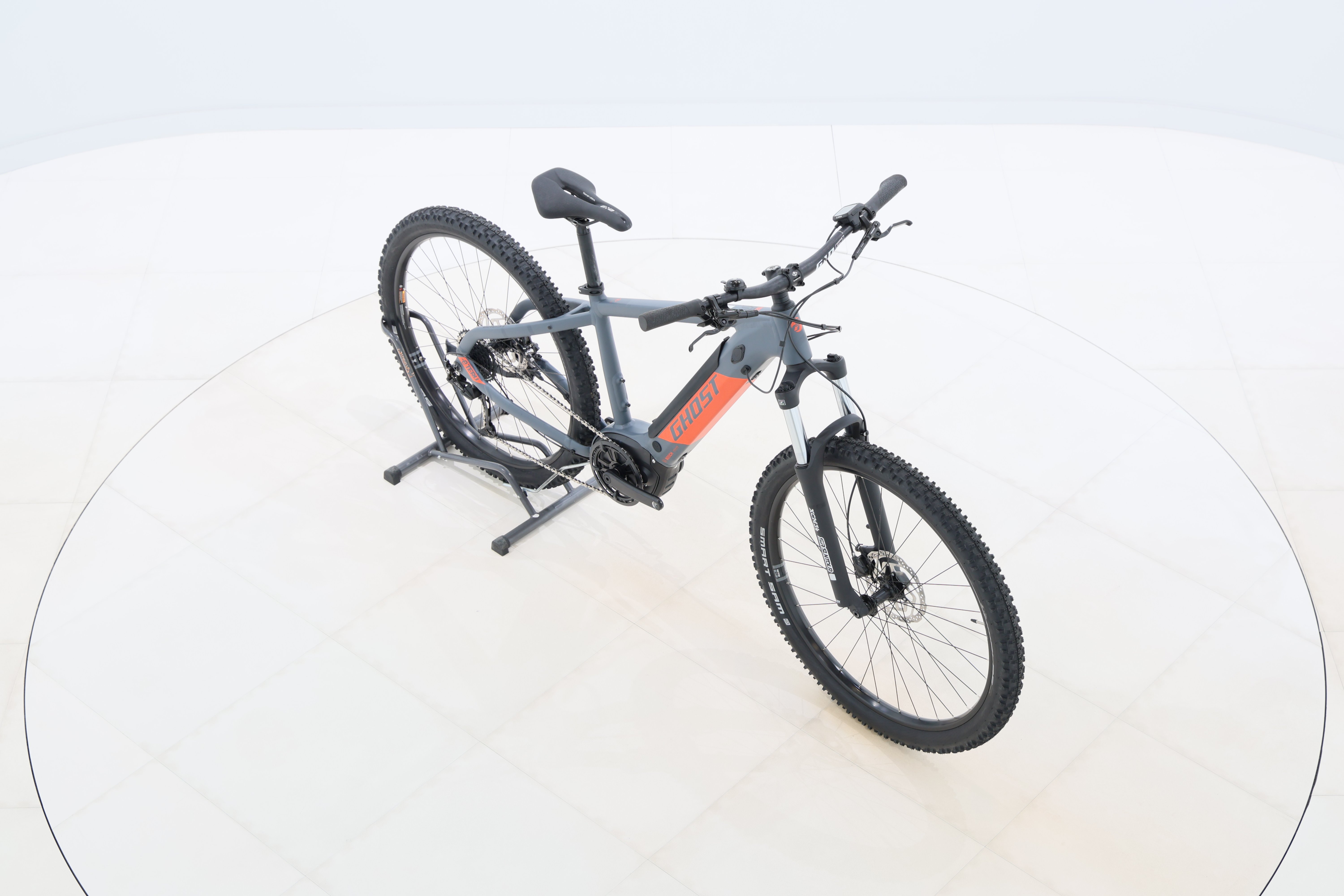 d7732081-803f-40f2-b40f-657cbf45dee2