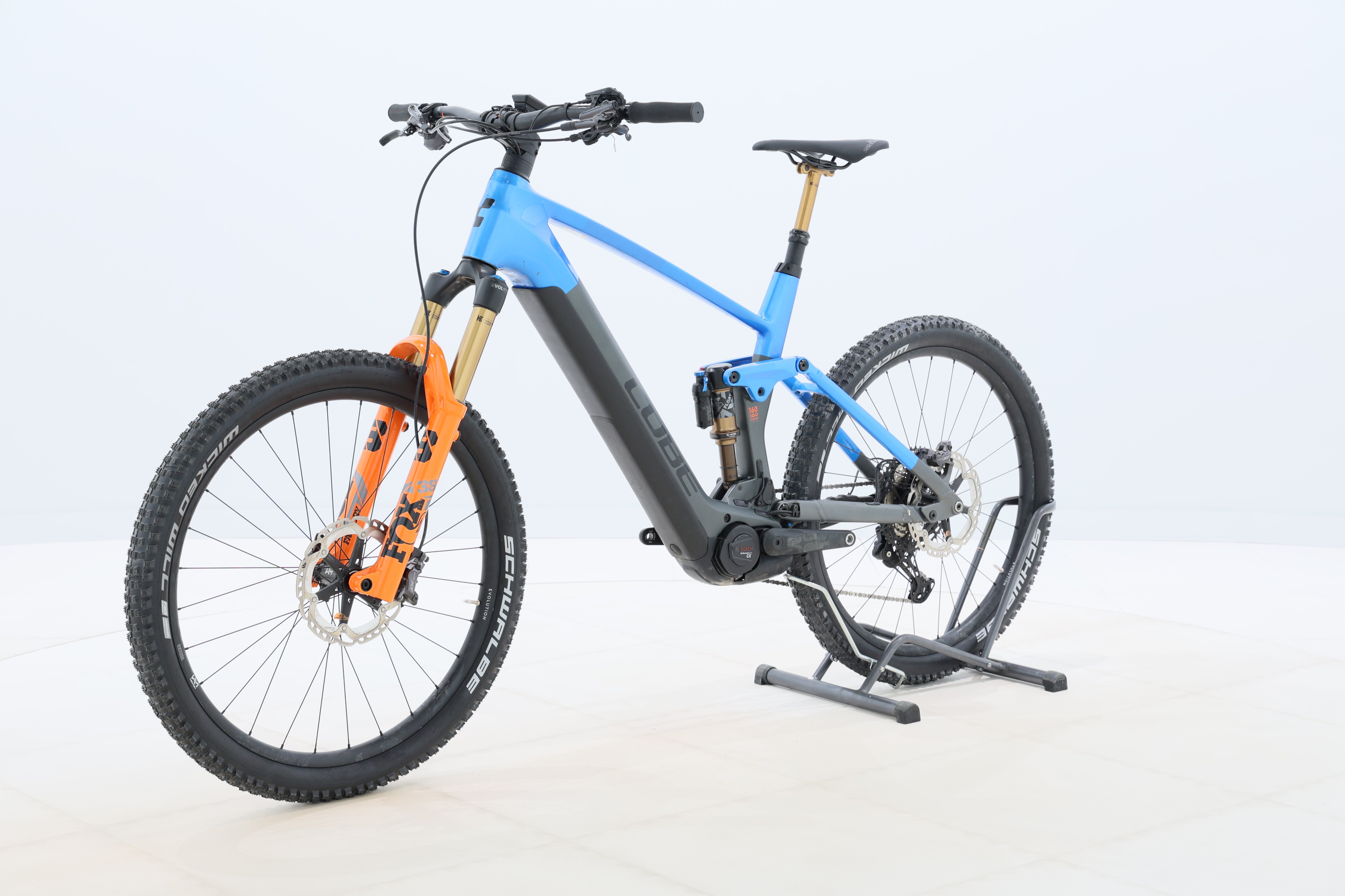 4da5553e-20b8-43dd-932b-35d93f5d235c